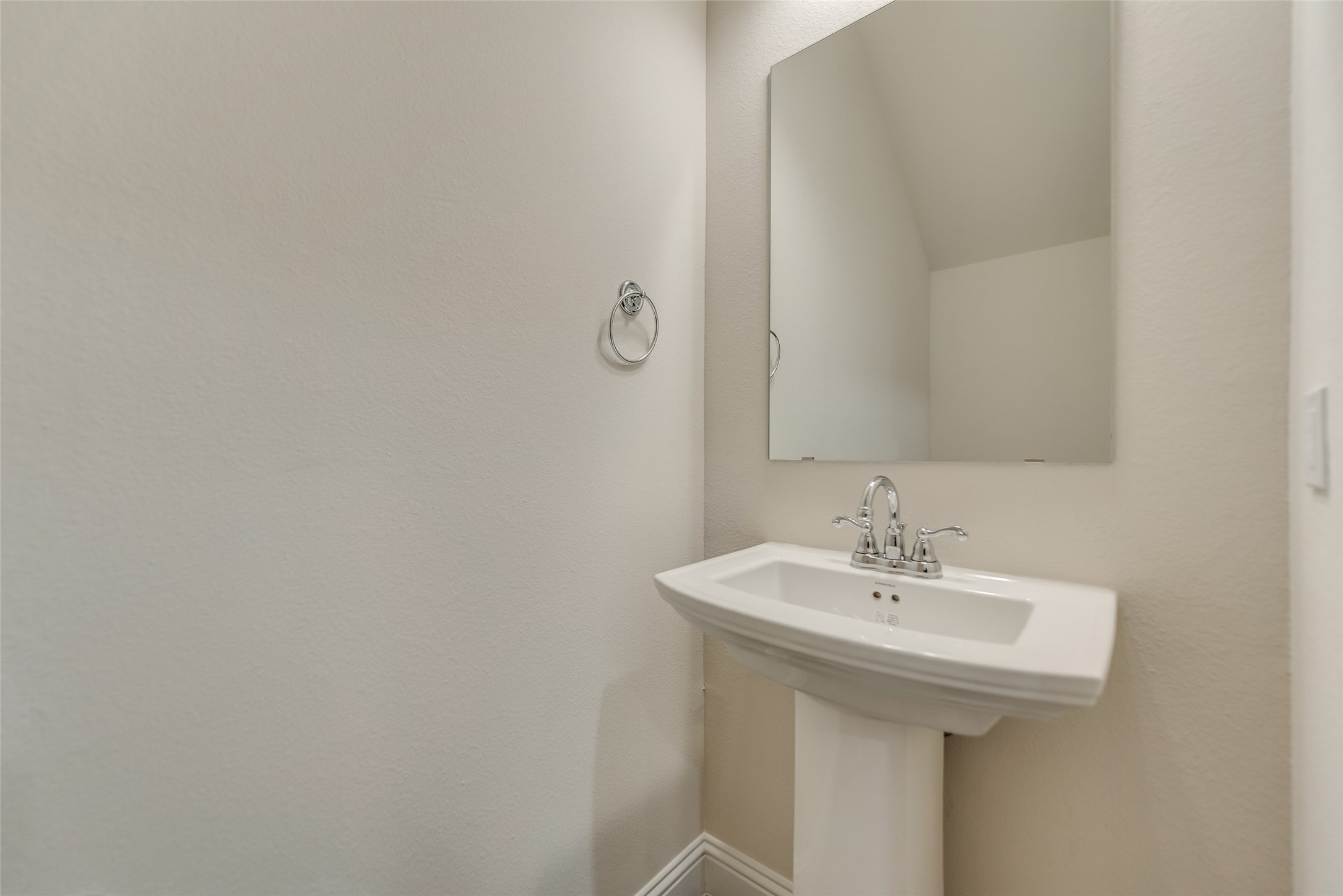 1577 Windermere Way Farmers Branch TX 75234