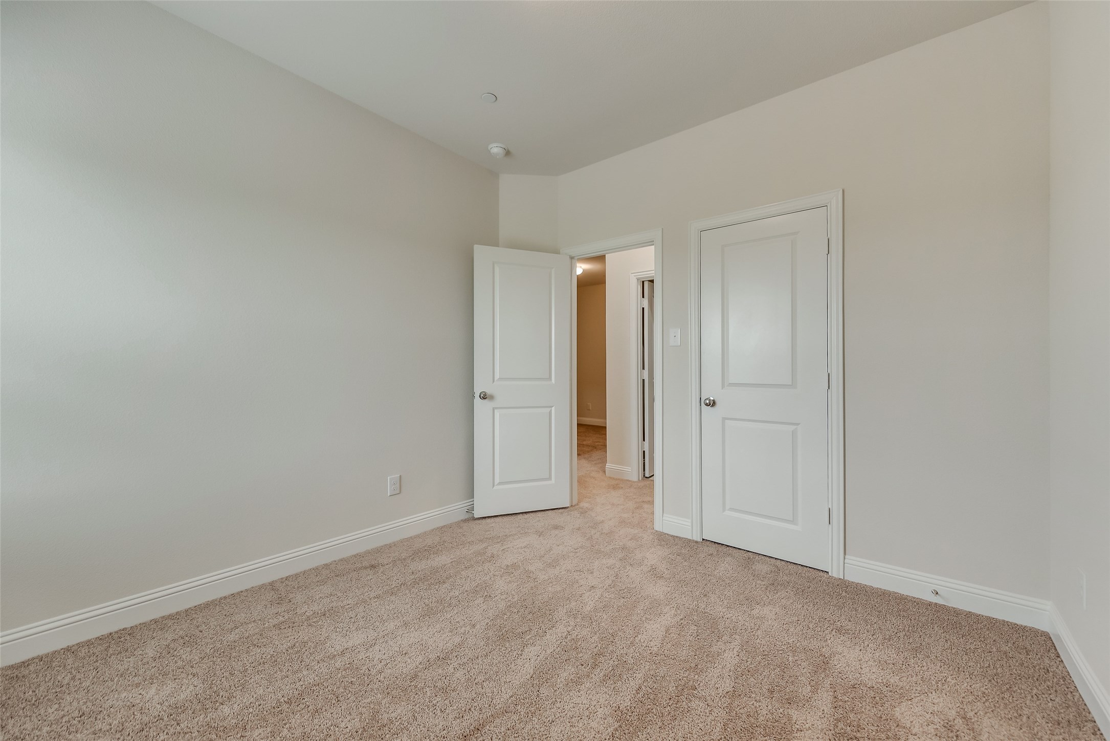 1577 Windermere Way Farmers Branch TX 75234