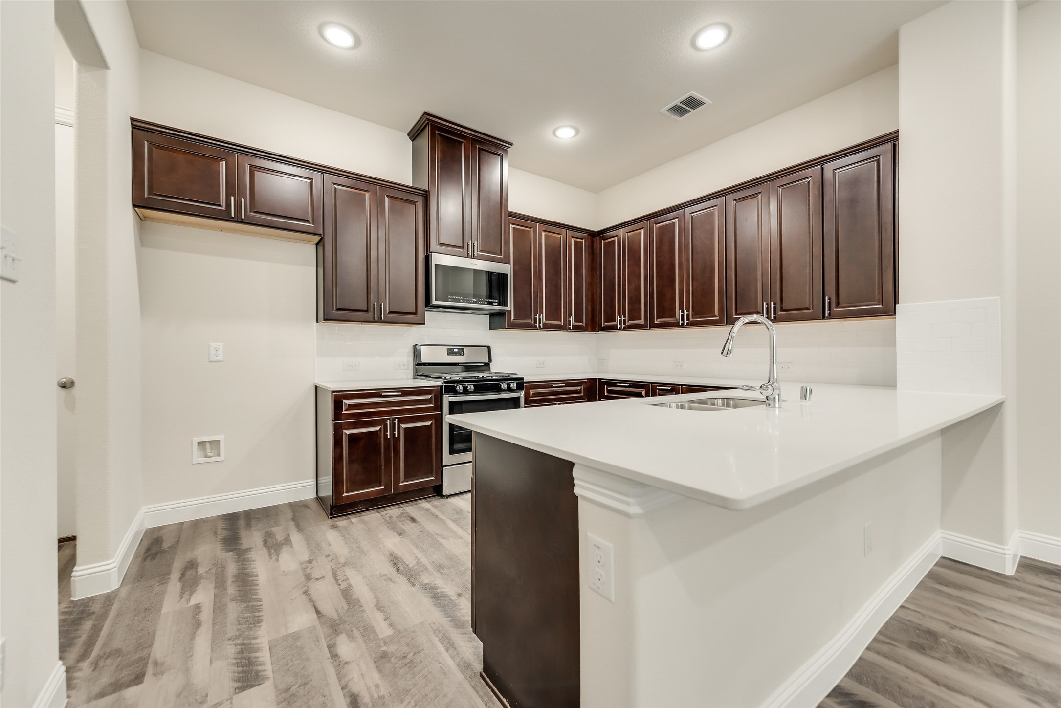 1577 Windermere Way Farmers Branch TX 75234
