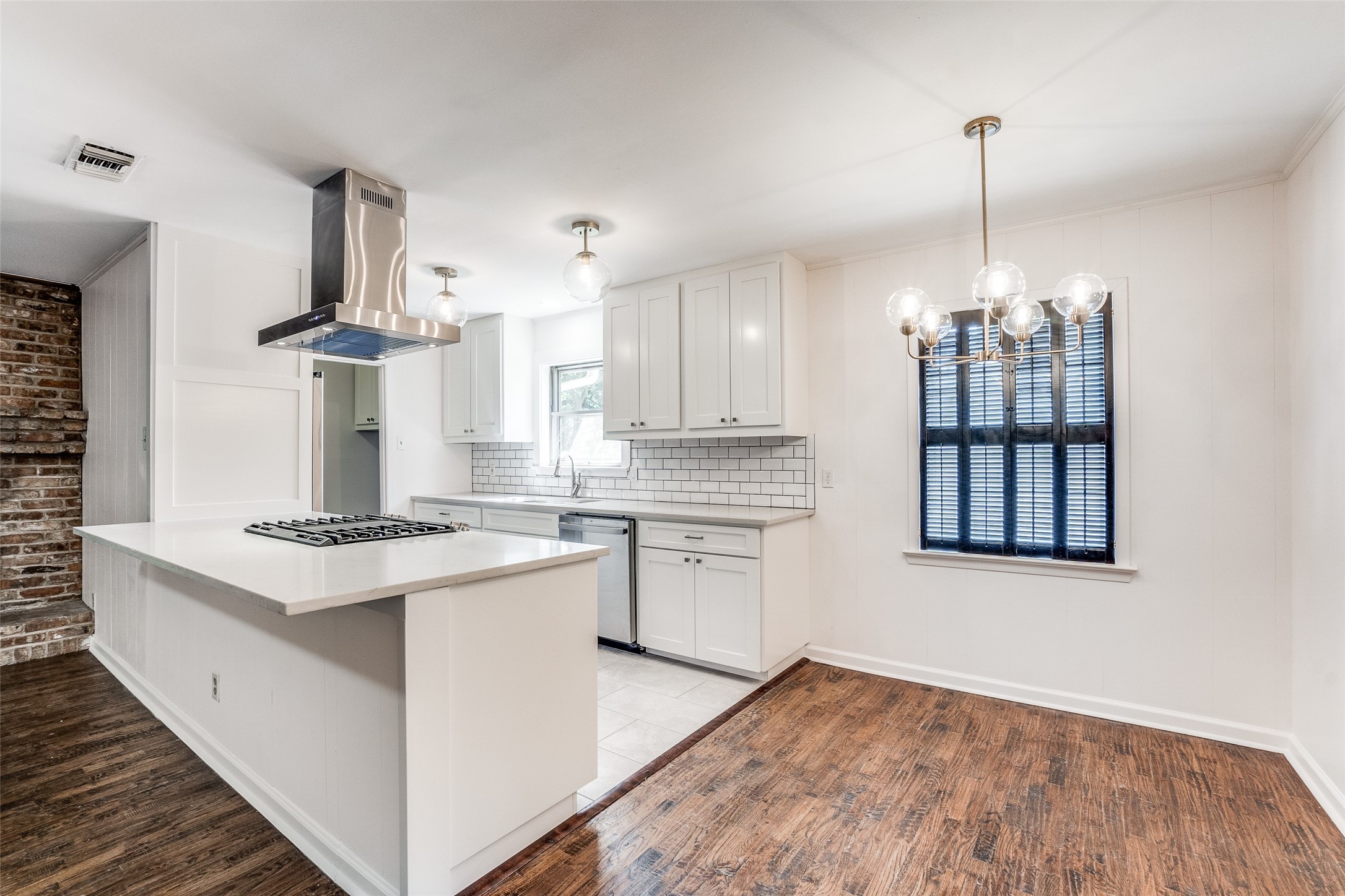 2314 Springhill Drive Dallas TX 75228