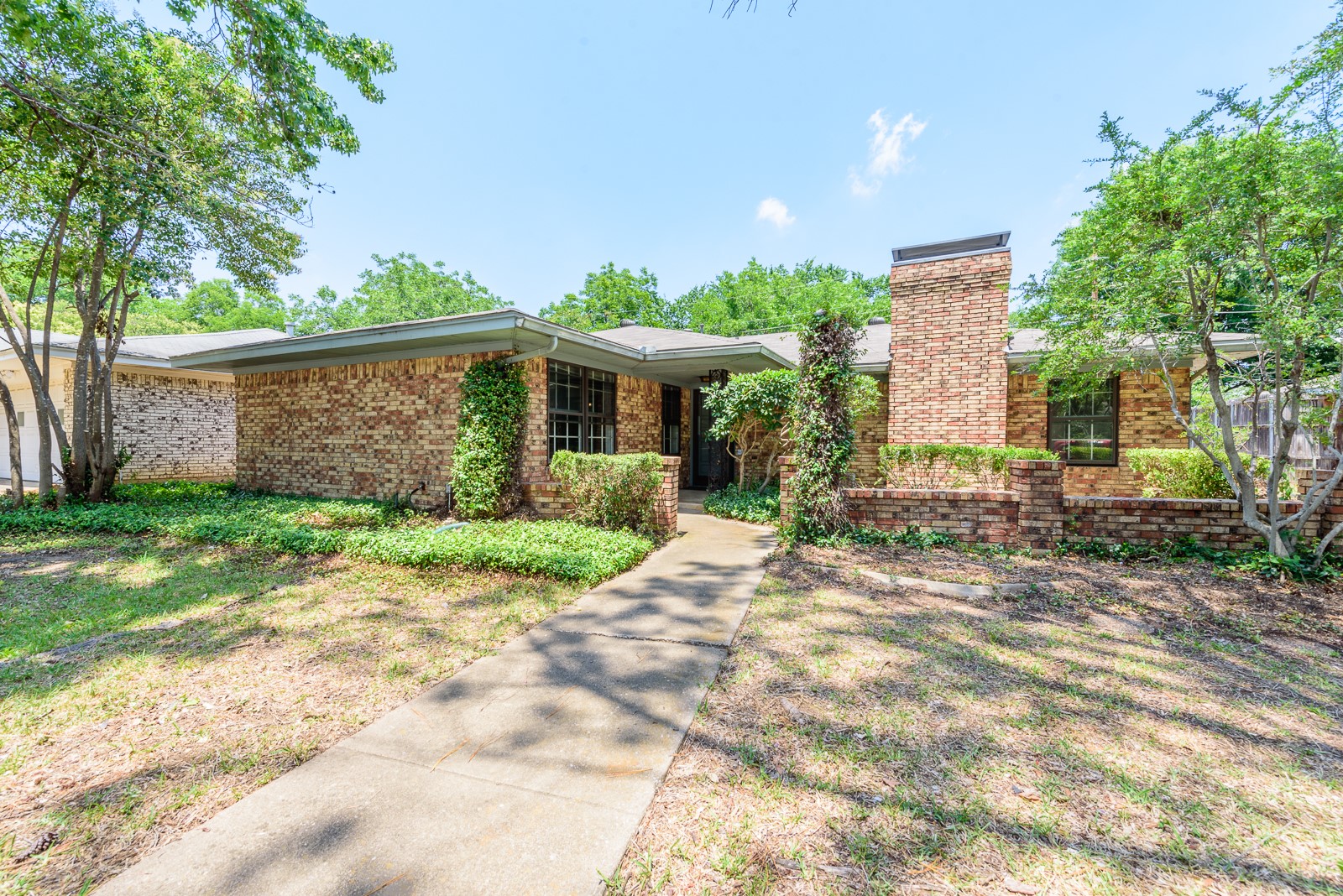 1915 Wendy Street Irving TX 75060