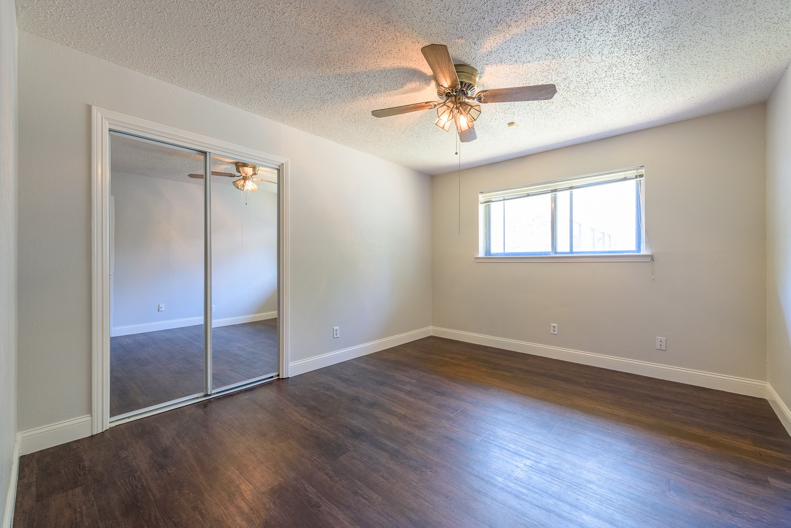 1915 Wendy Street Irving TX 75060