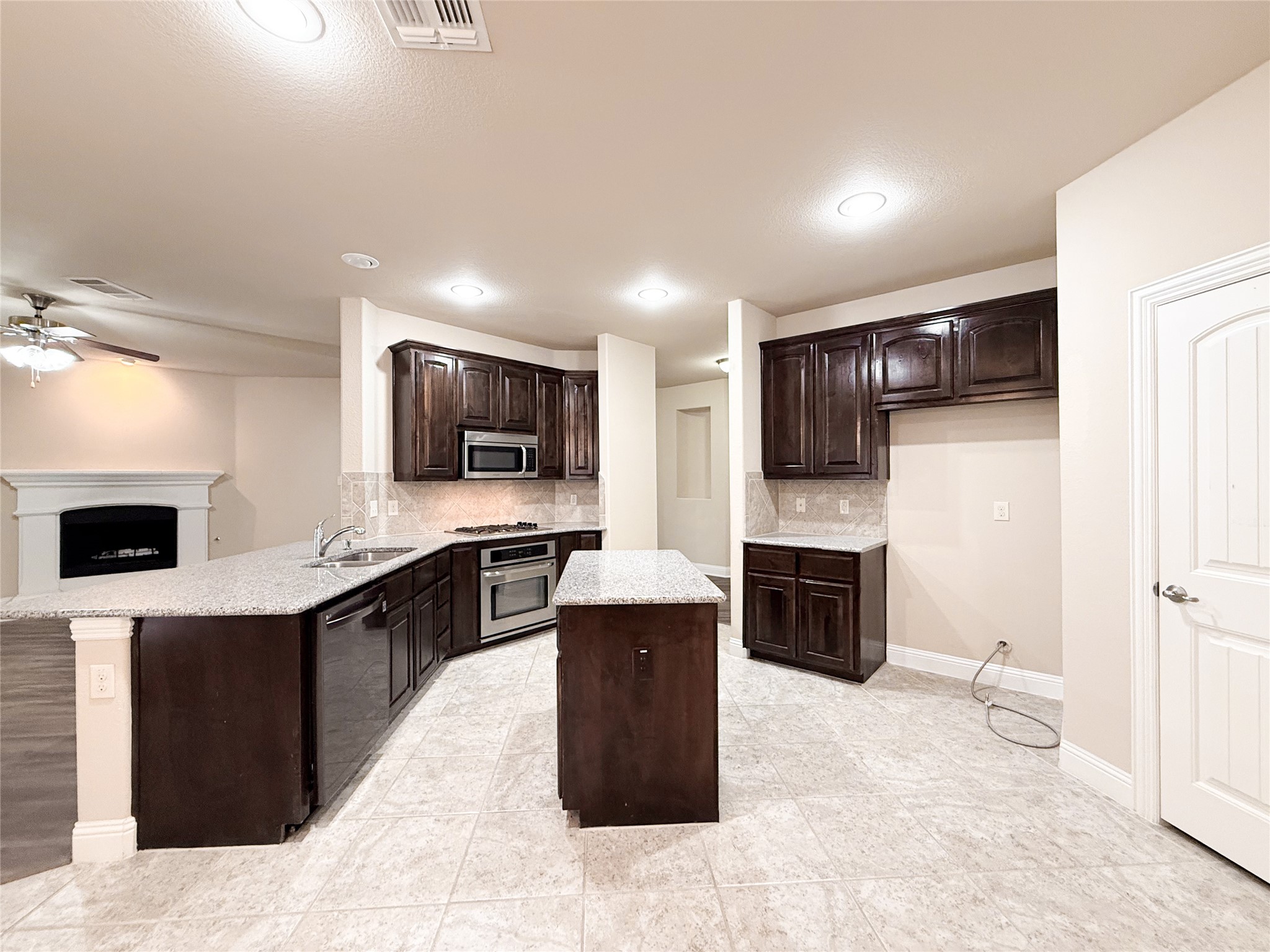126 Wilmington Drive Fate TX 75189