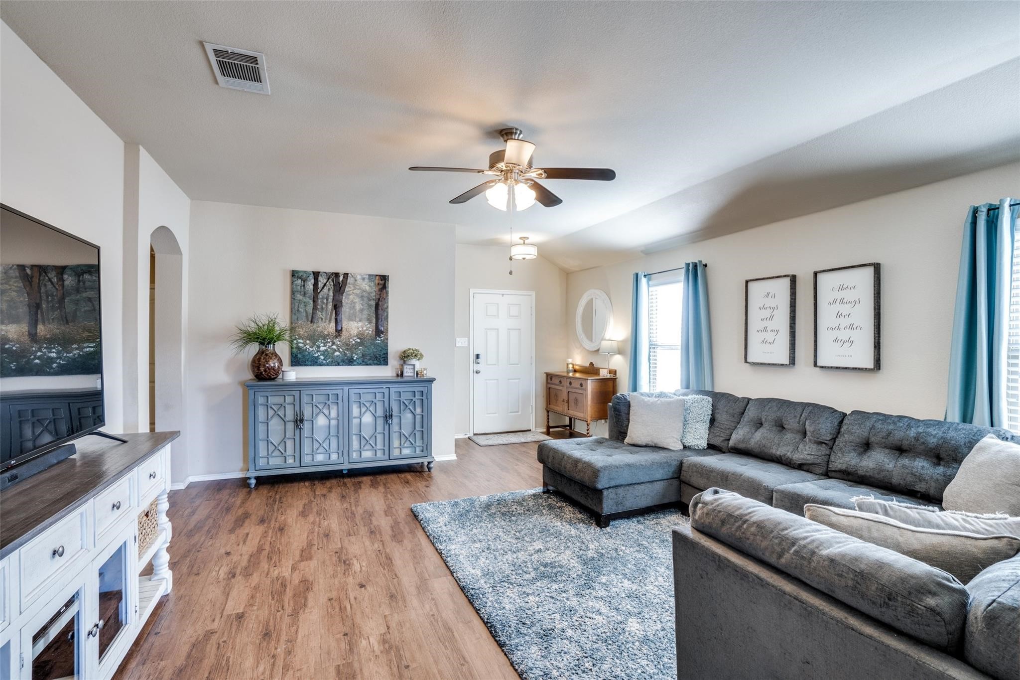 1606 Meadow Creek Drive Princeton TX 75407