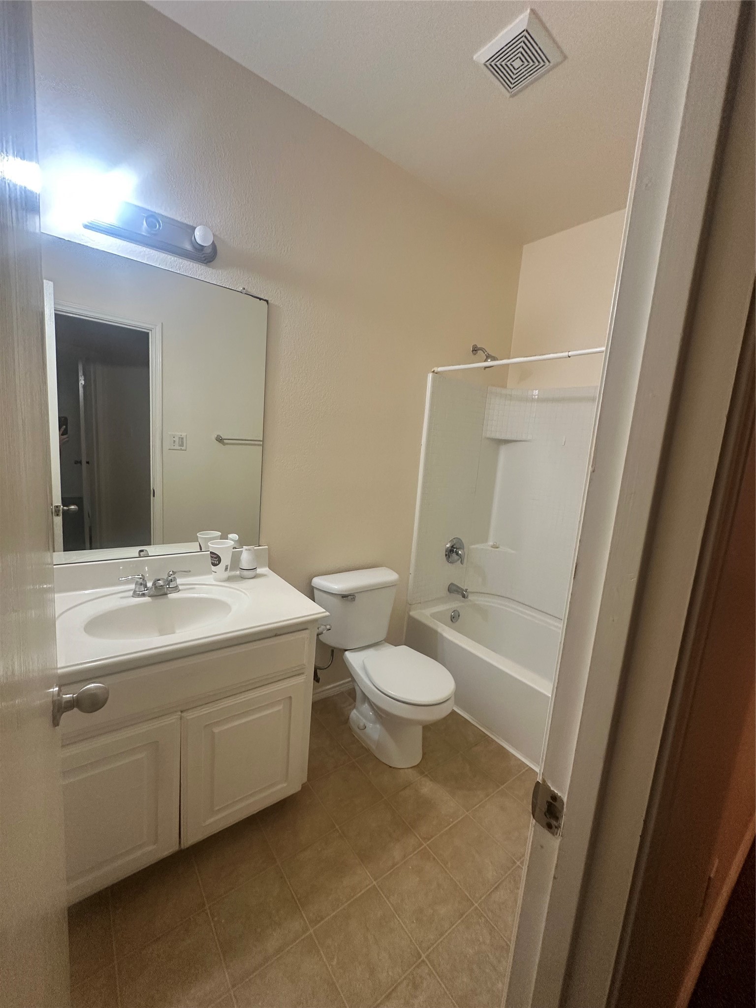 1213 Gardenia Circle Crowley TX 76036