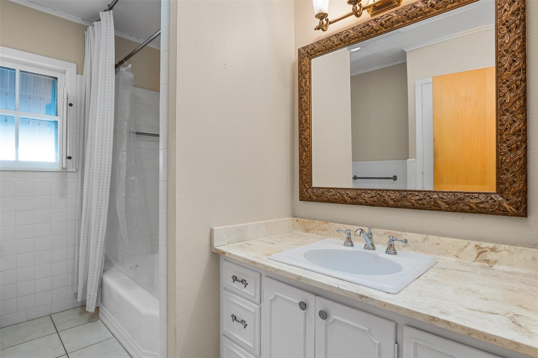 3616 Harwen Terrace Fort Worth TX 76109
