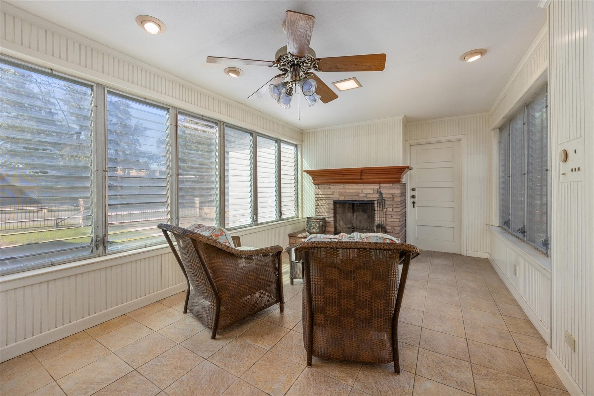 3616 Harwen Terrace Fort Worth TX 76109