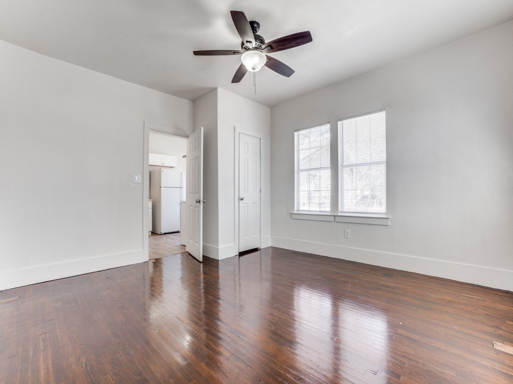 1628 Poplar Street Dallas TX 75215
