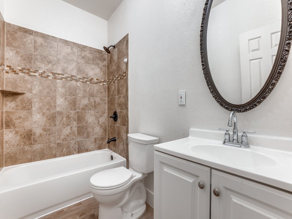 1628 Poplar Street Dallas TX 75215