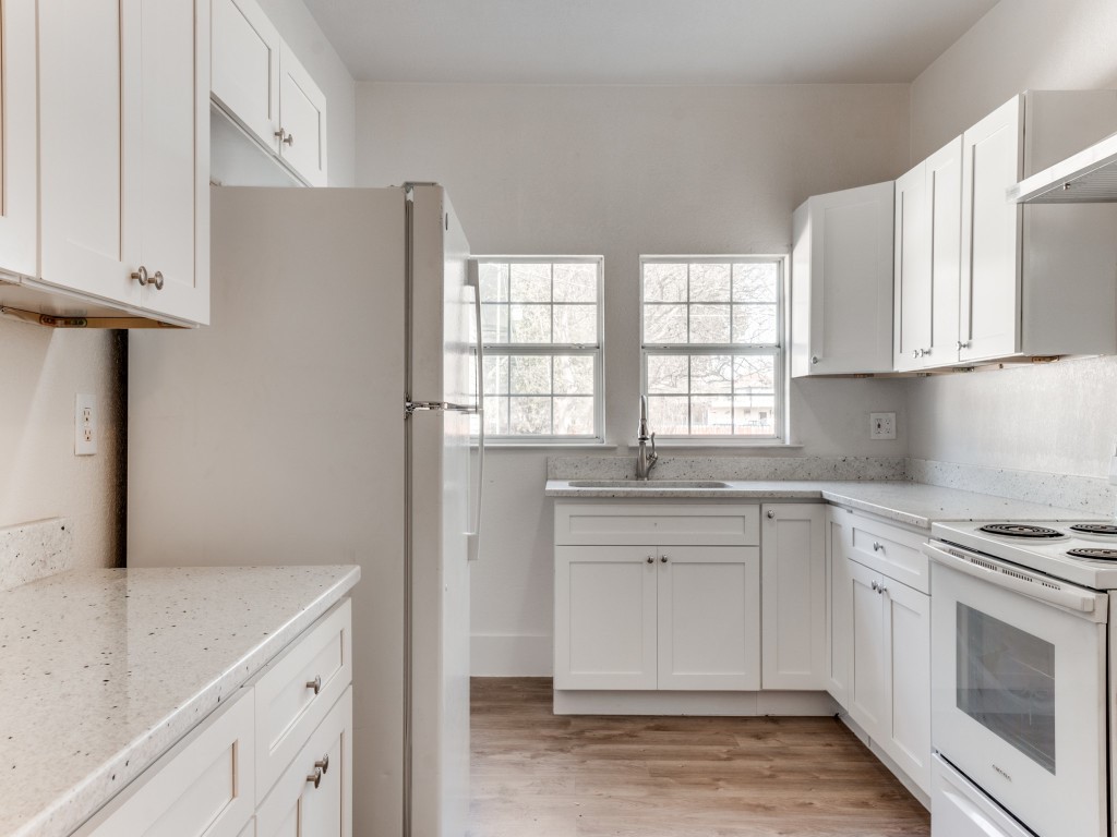 1628 Poplar Street Dallas TX 75215