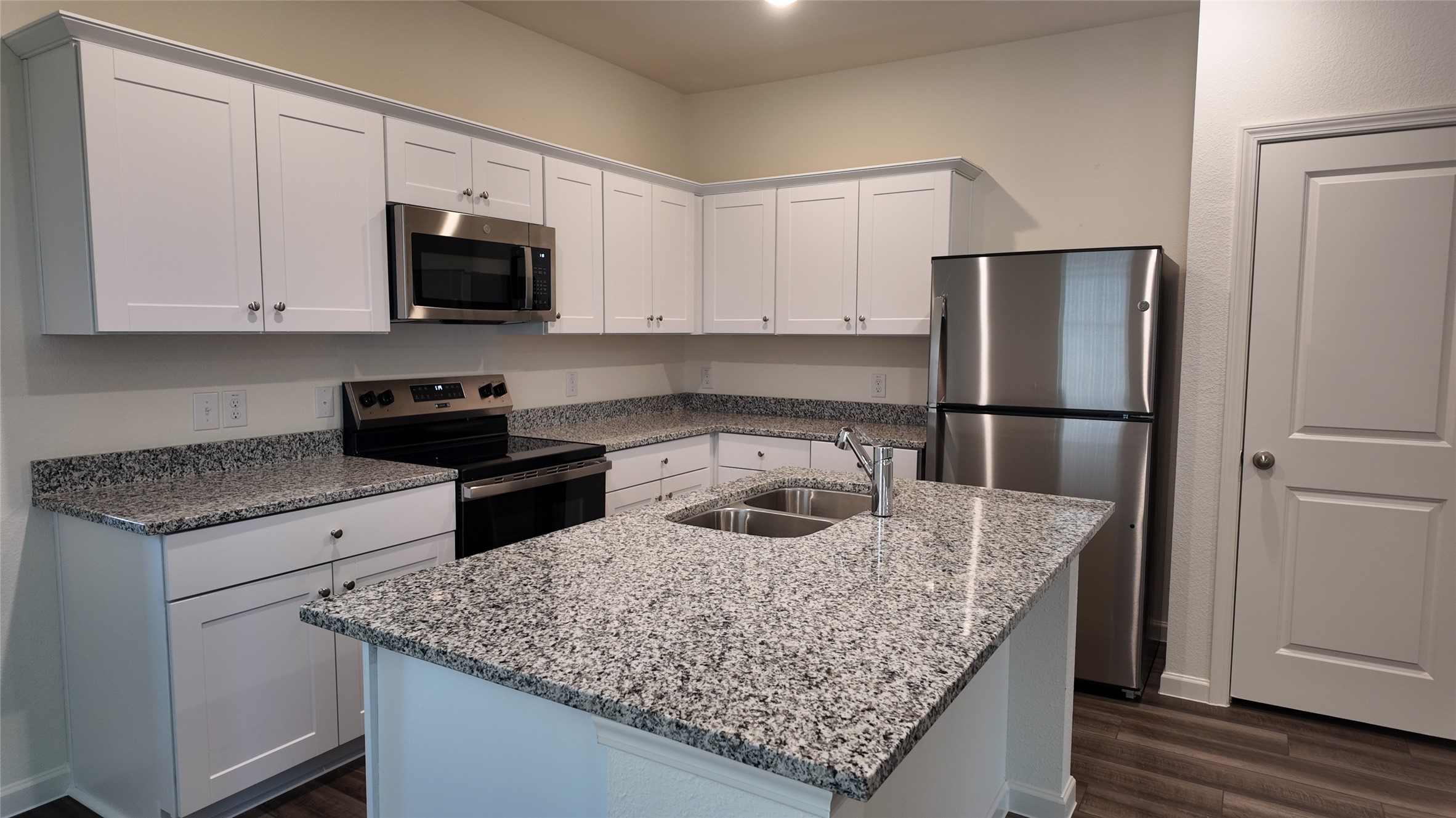 2105 Burnwood Street Melissa TX 75454