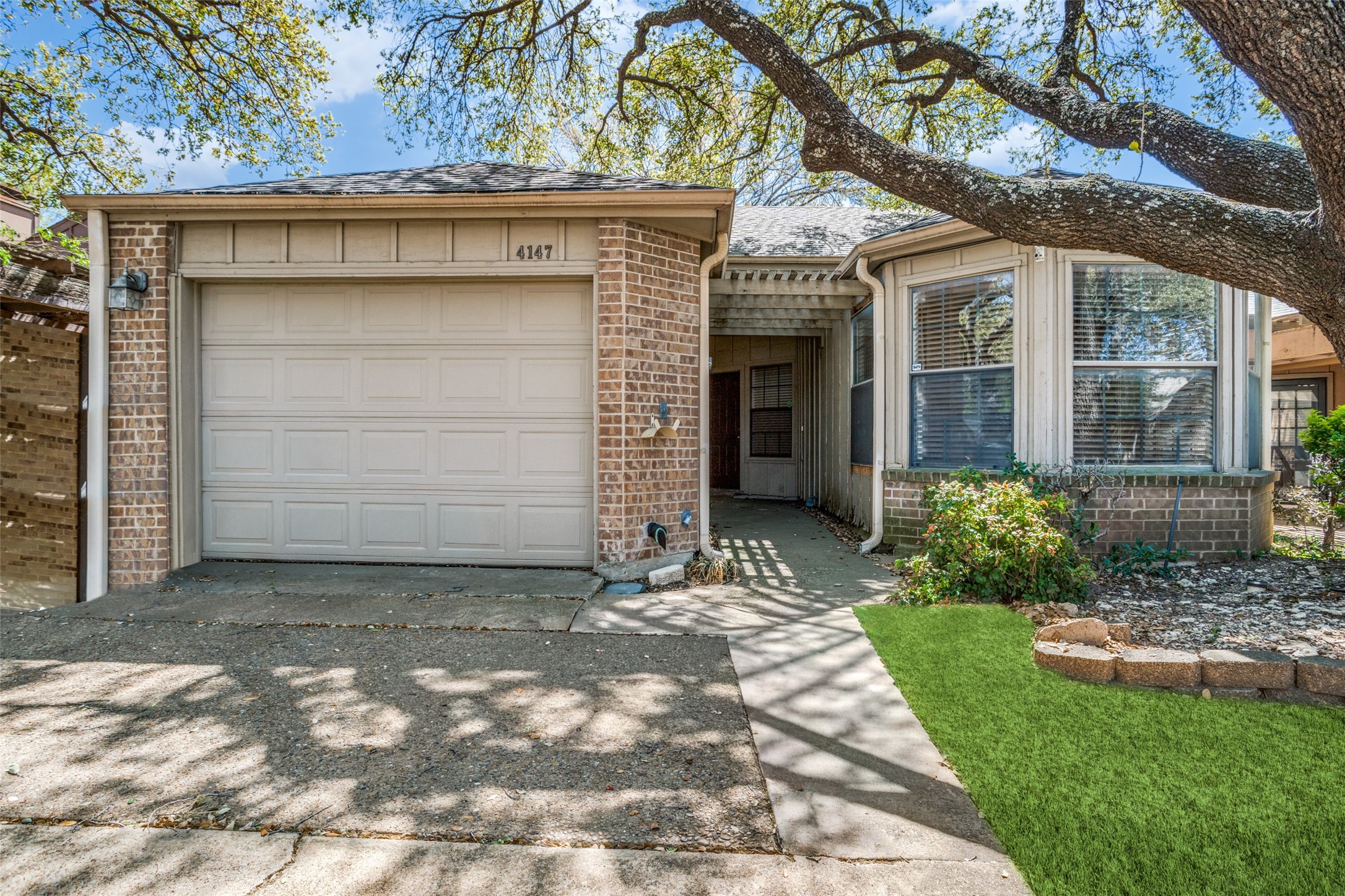4147 Rosser Square Dallas TX 75244