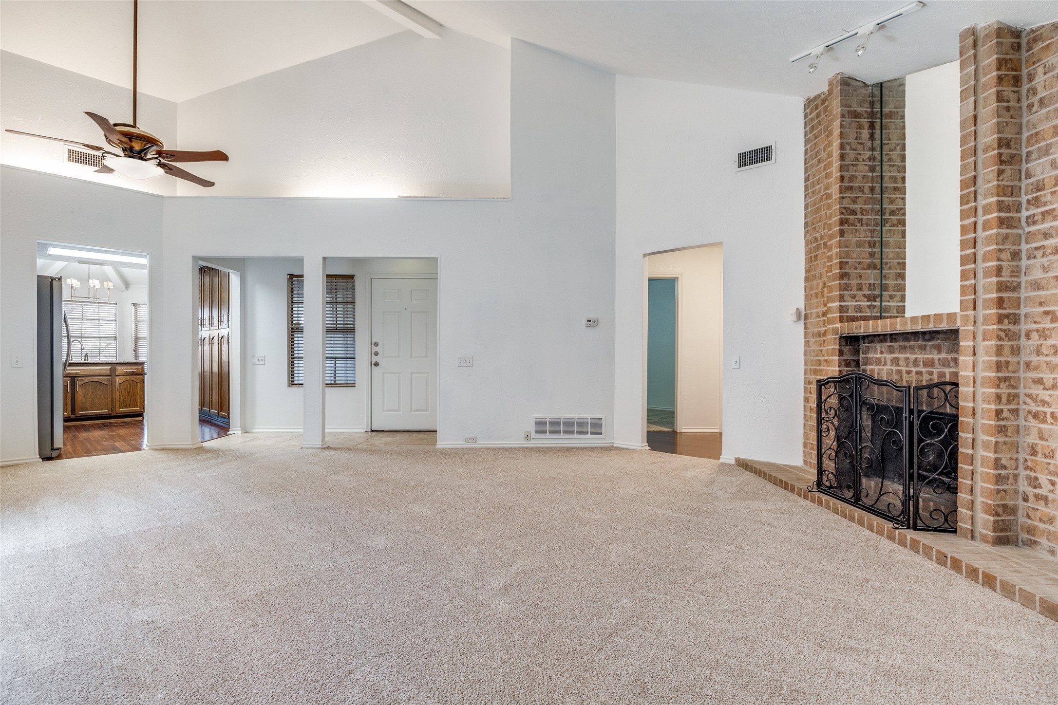 4147 Rosser Square Dallas TX 75244
