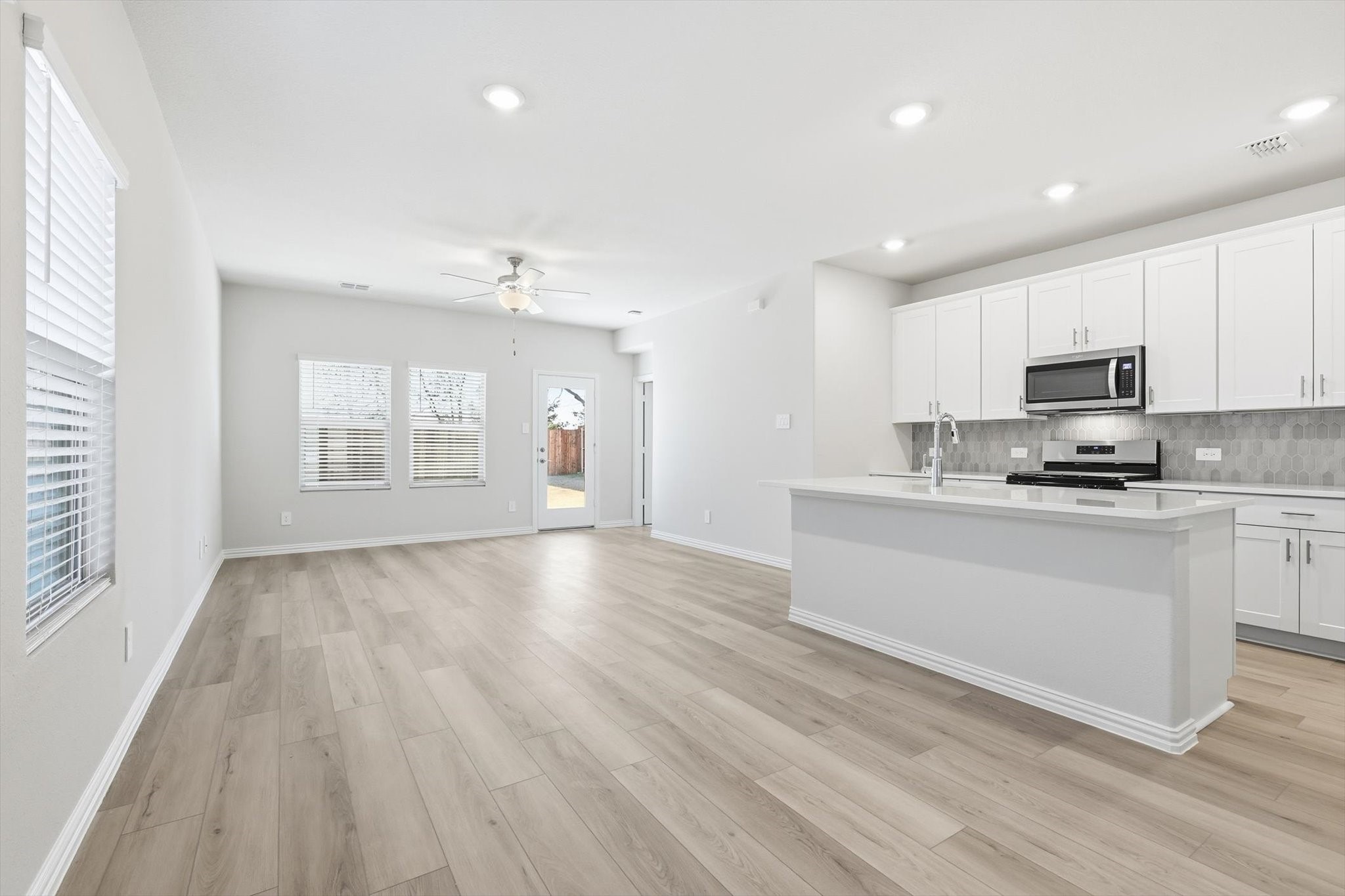5611 Chasewood Drive Mckinney TX 75071