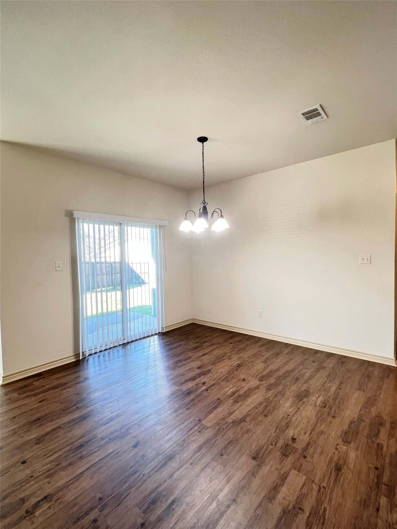 214 Lasso Court Mabank TX 75143