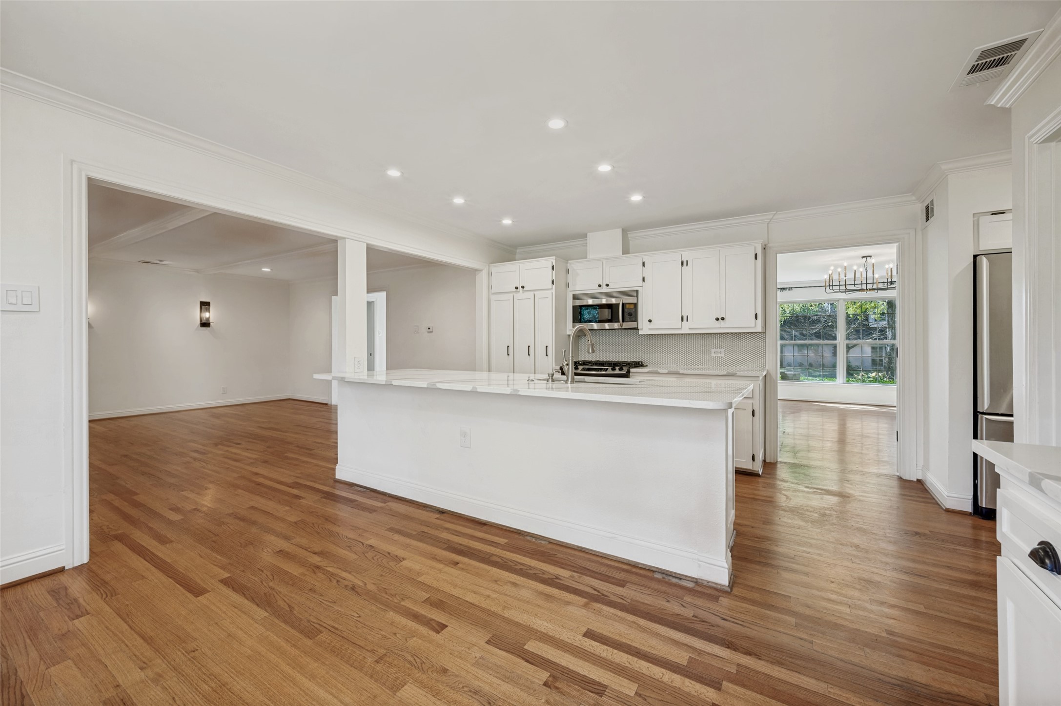 4321 Northview Lane Dallas TX 75229