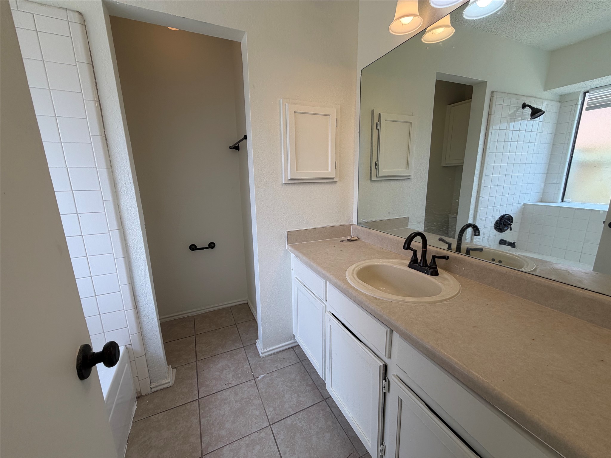 719 Westover Drive Lancaster TX 75134