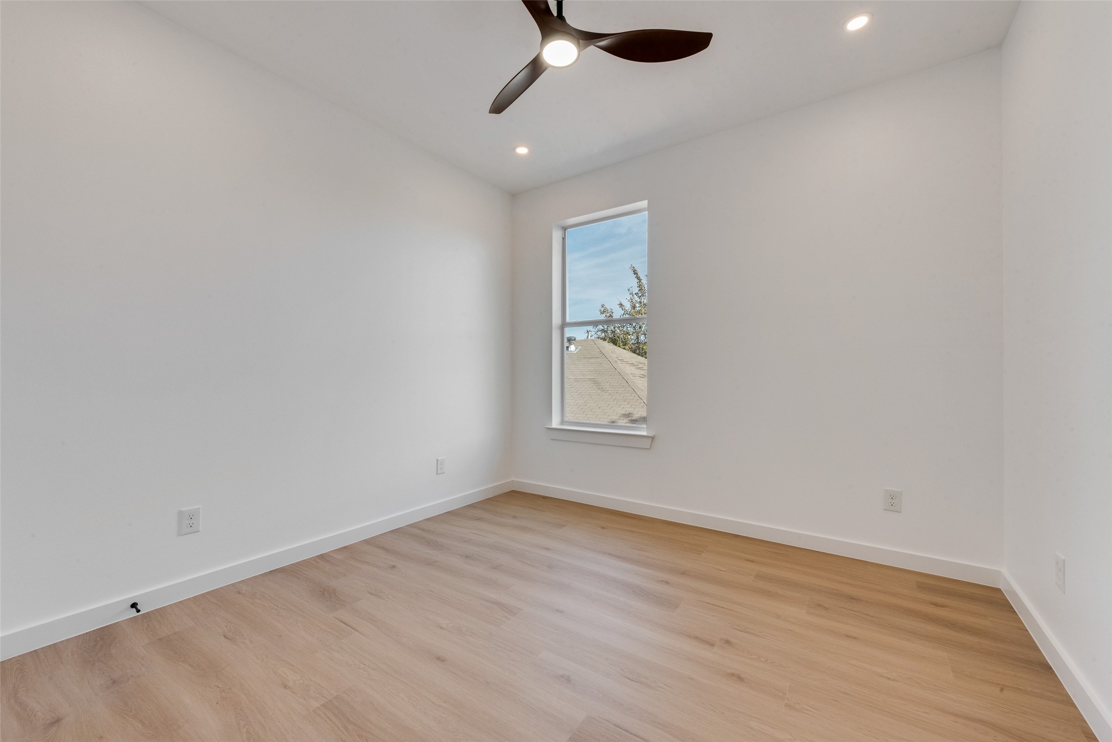 632 Melba Street Dallas TX 75208