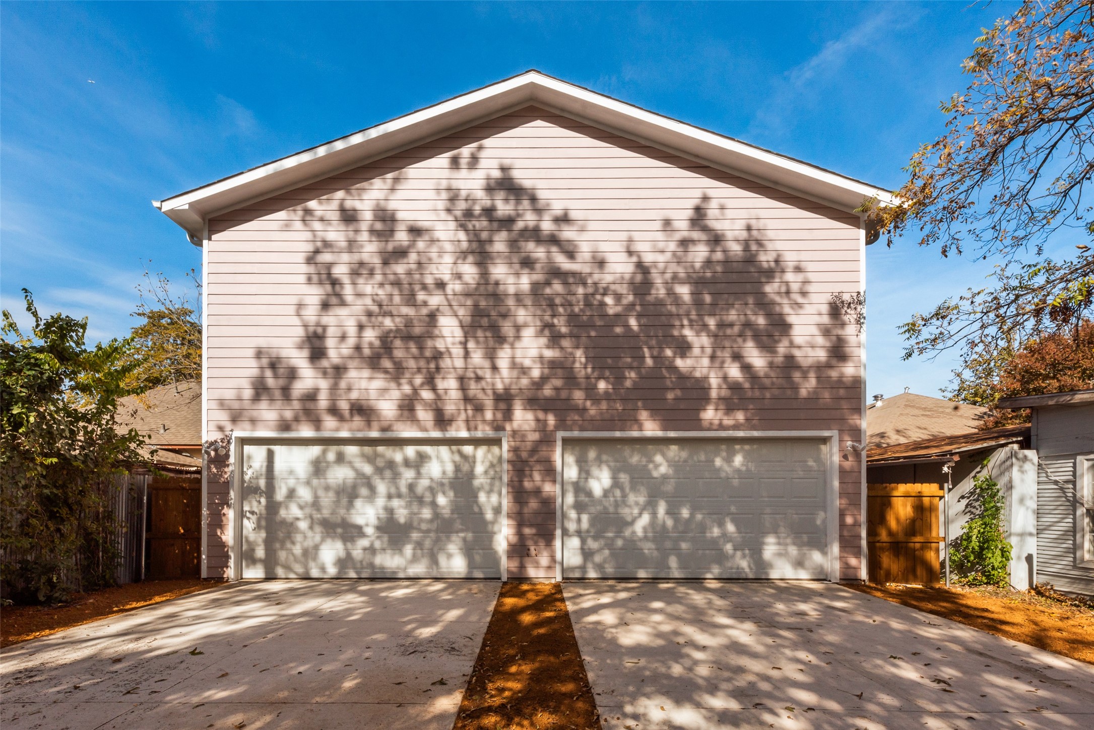 632 Melba Street Dallas TX 75208