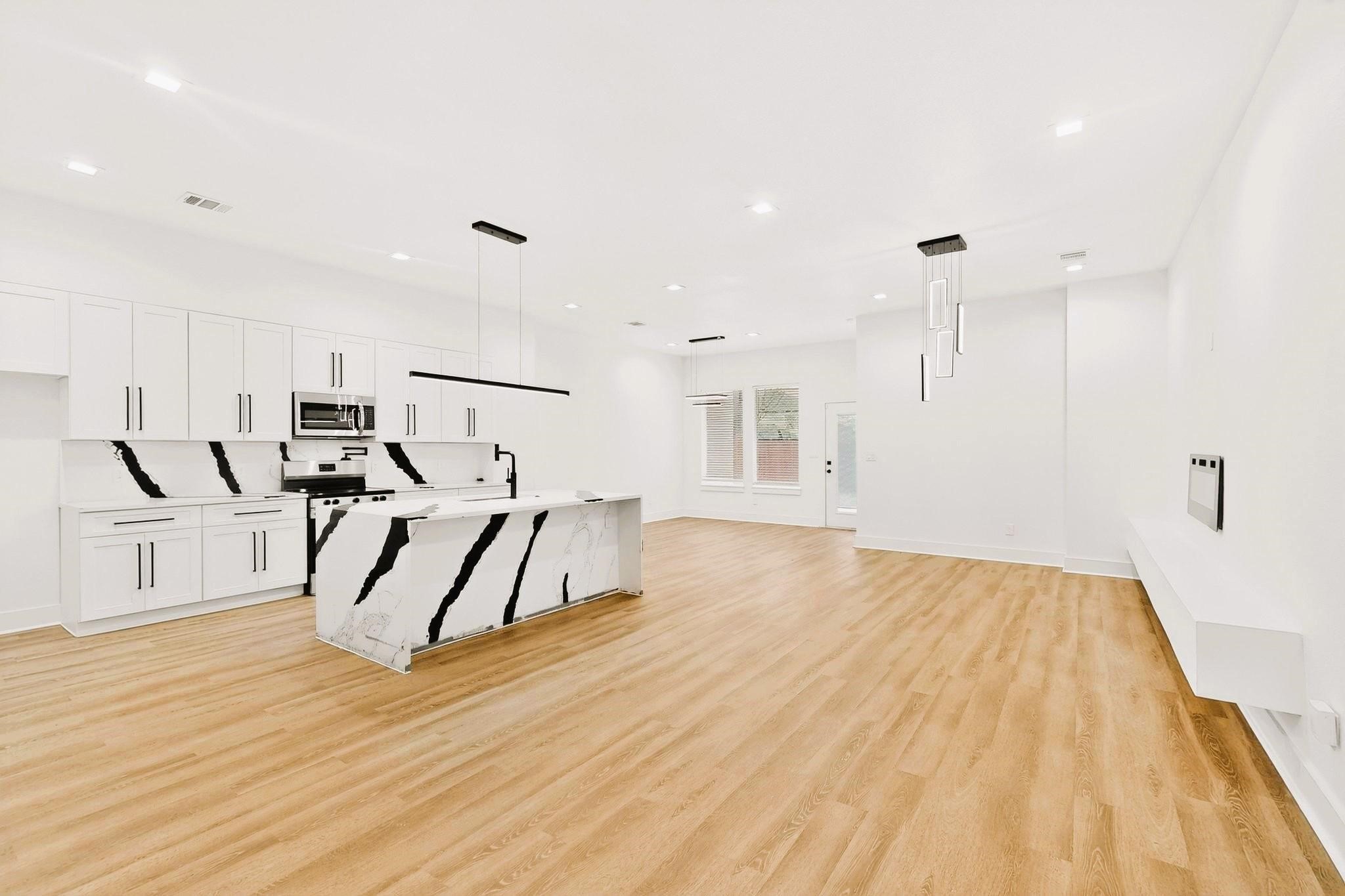 1218 Grant Street Dallas TX 75203