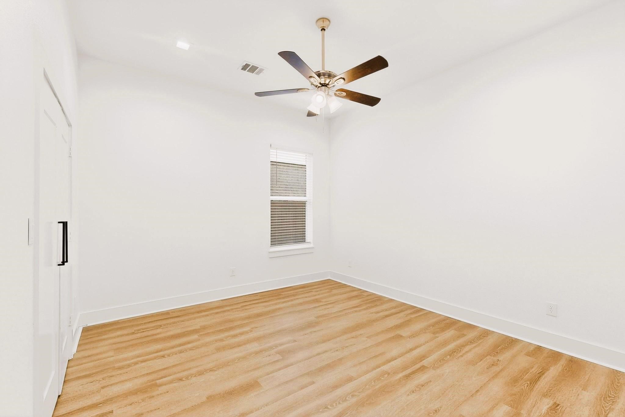 1218 Grant Street Dallas TX 75203