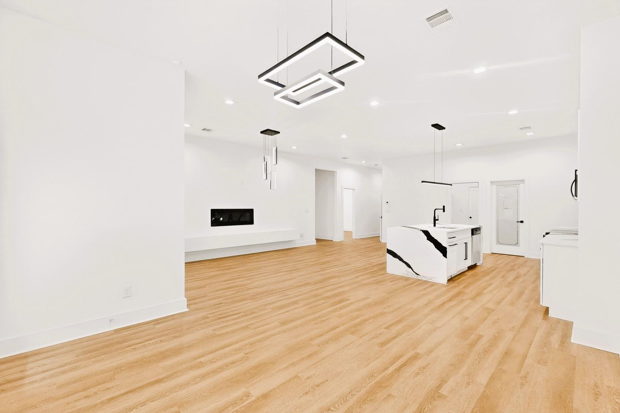 1218 Grant Street Dallas TX 75203