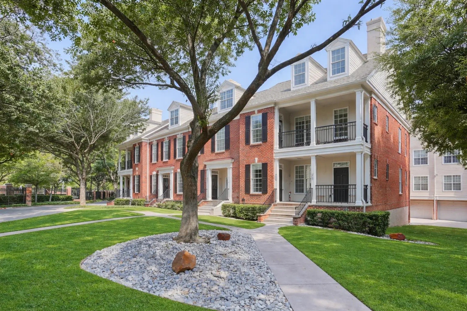 5445 Caruth Haven Lane Dallas TX 75225