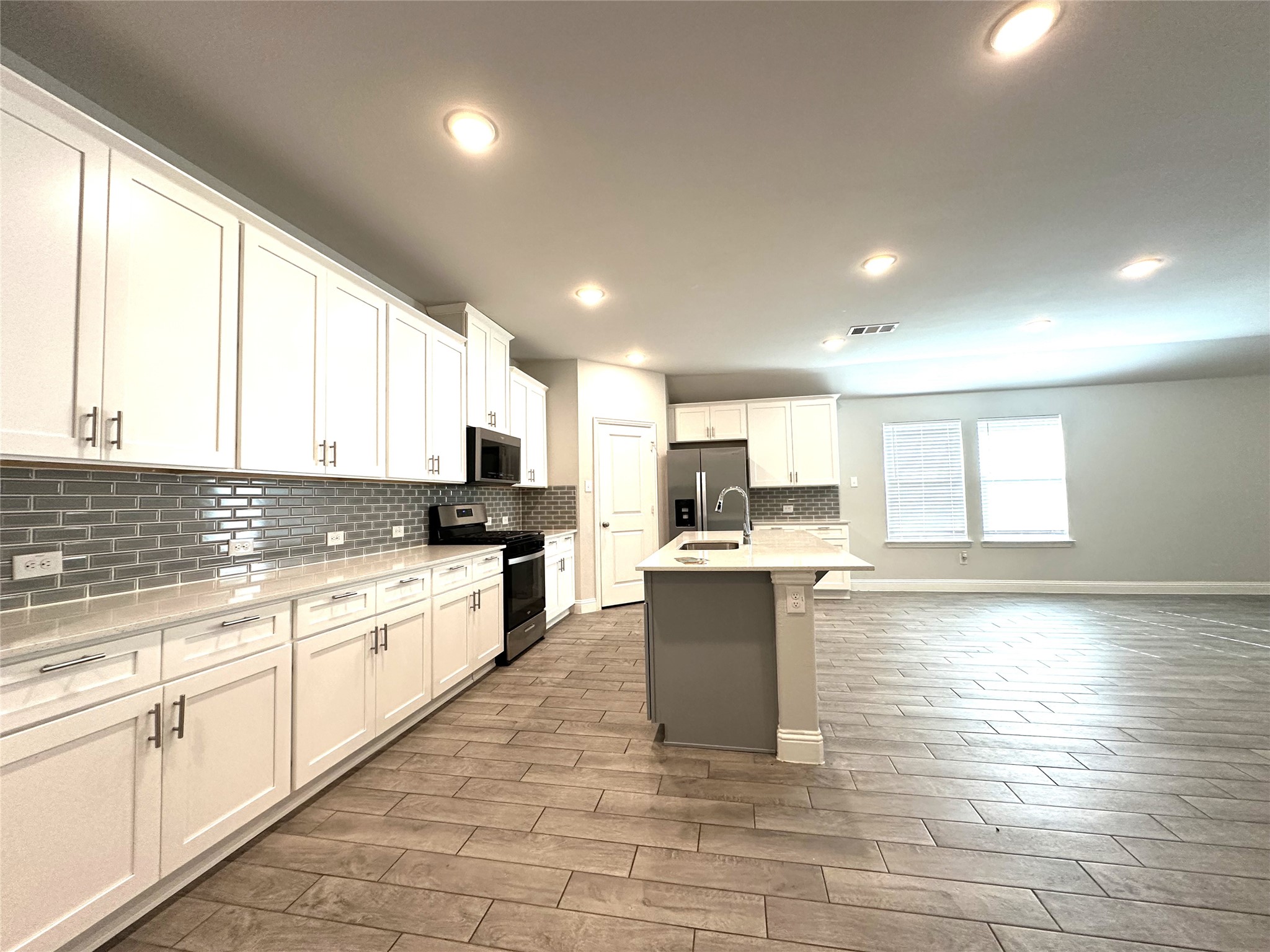 2309 Lannister Street Mansfield TX 76063