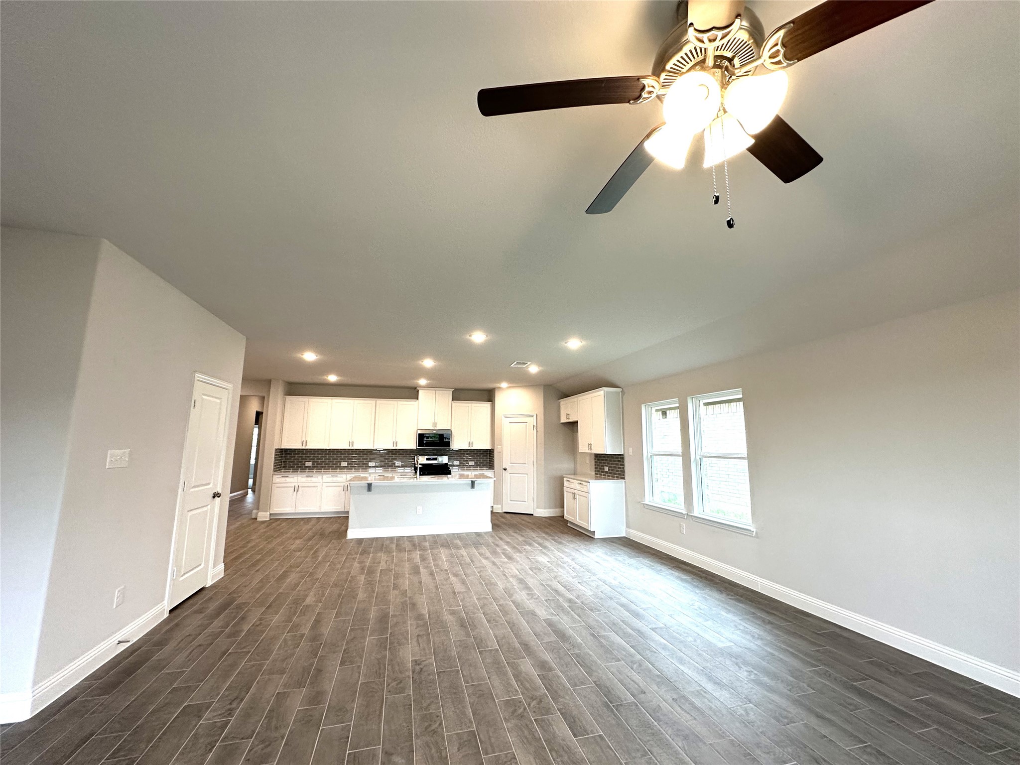 2309 Lannister Street Mansfield TX 76063
