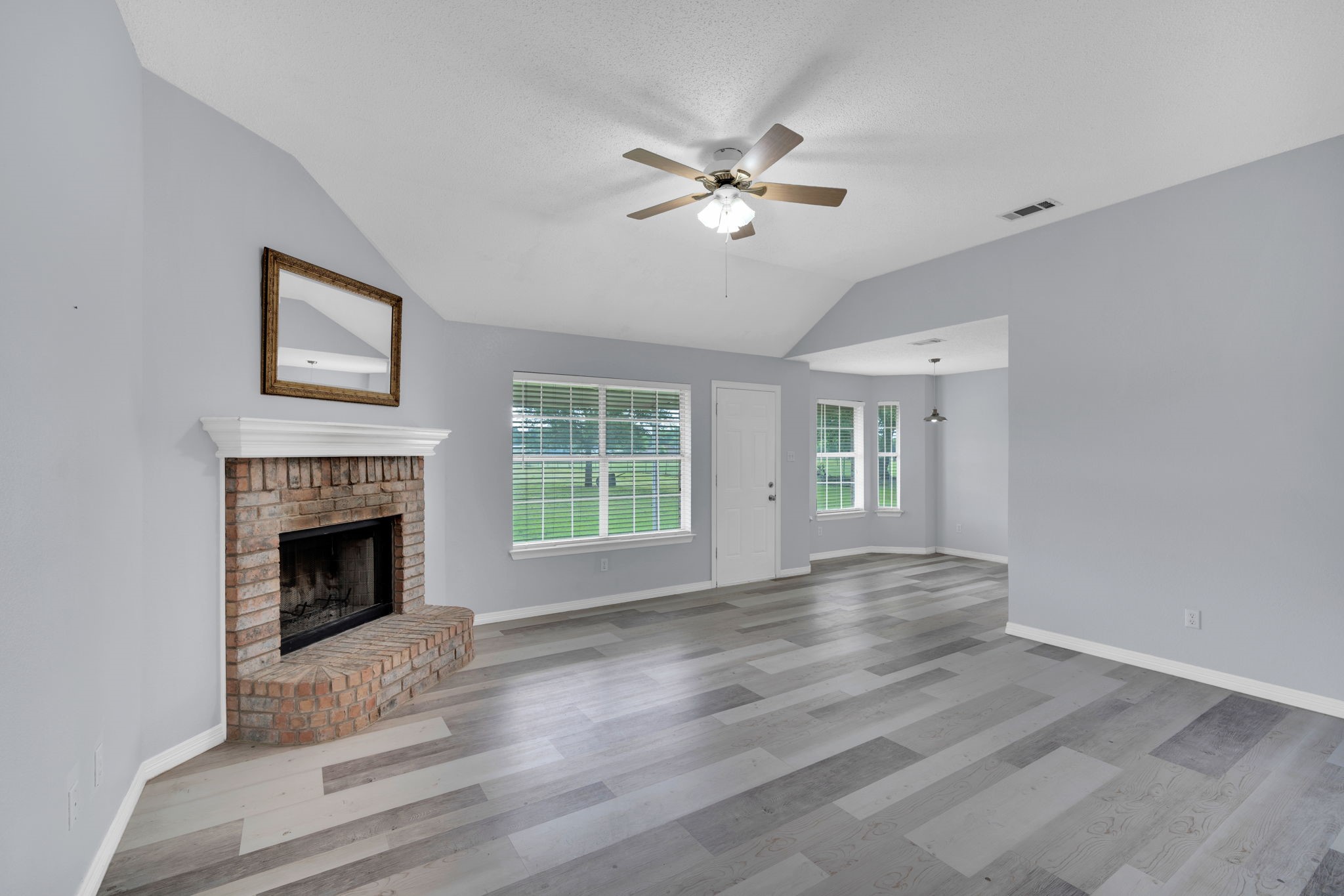 209 Alesha Road Red Oak TX 75154