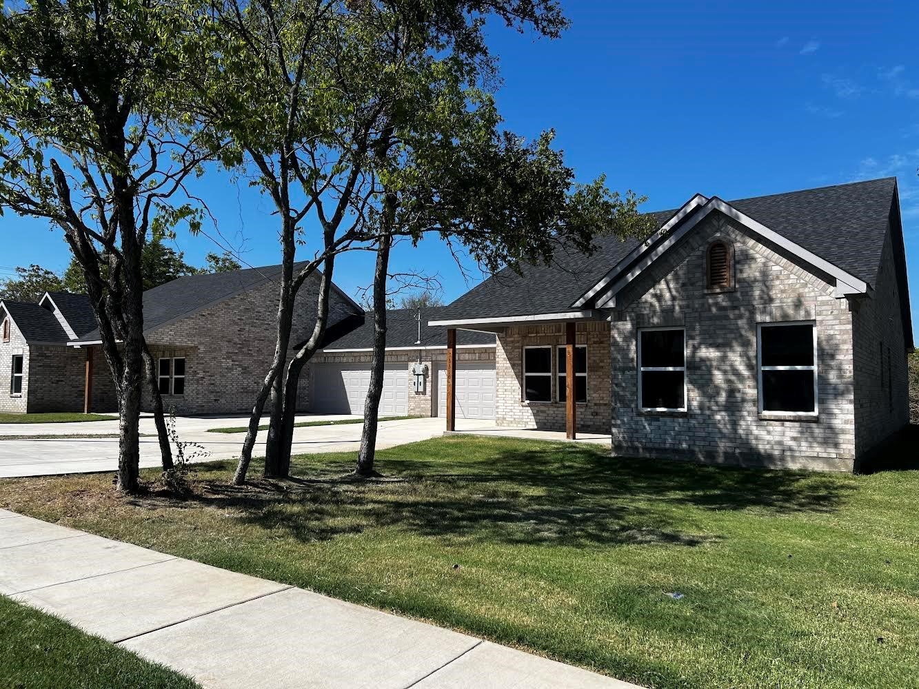 3310 Polk Street Greenville TX 75401