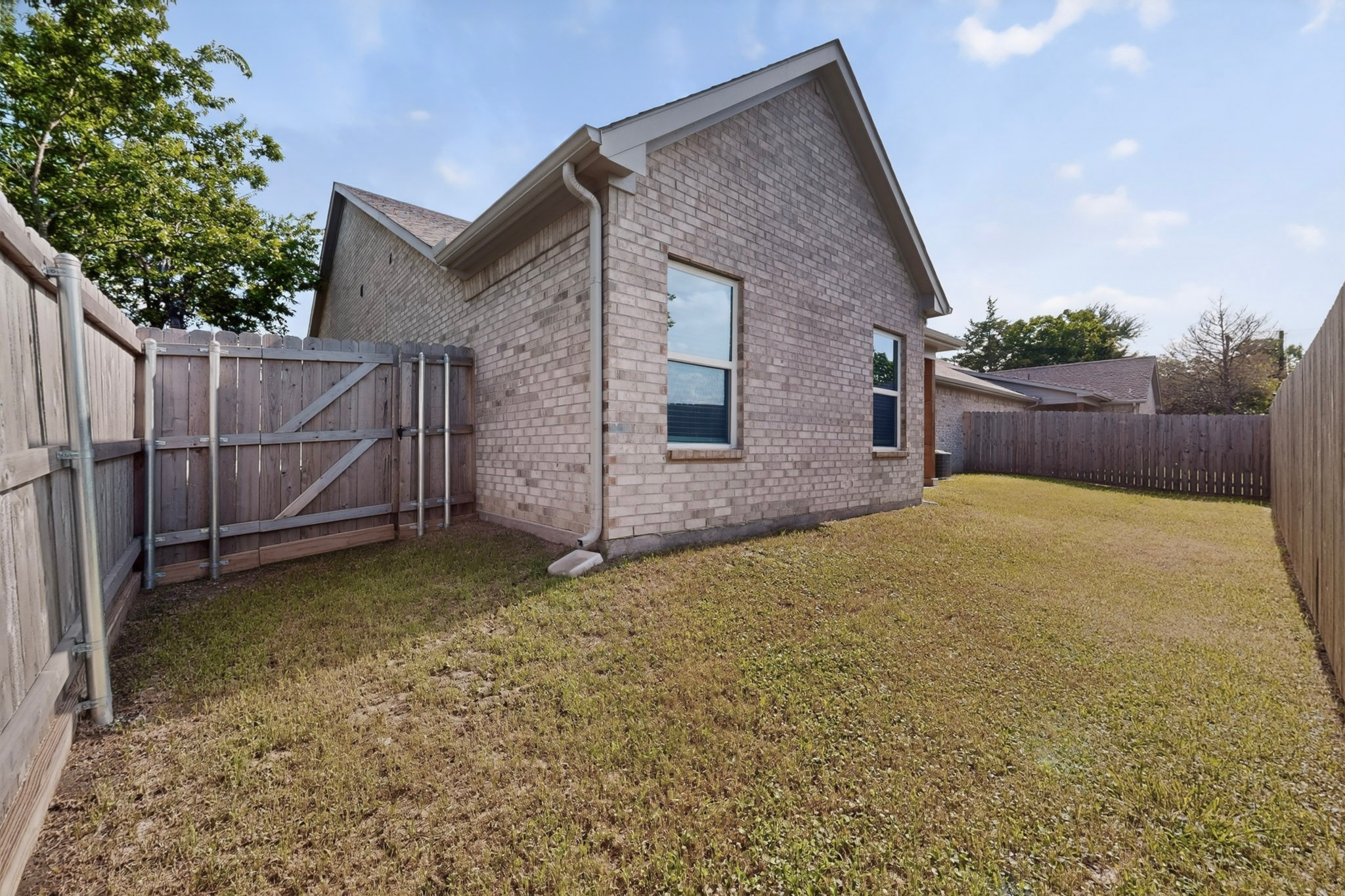3310 Polk Street Greenville TX 75401