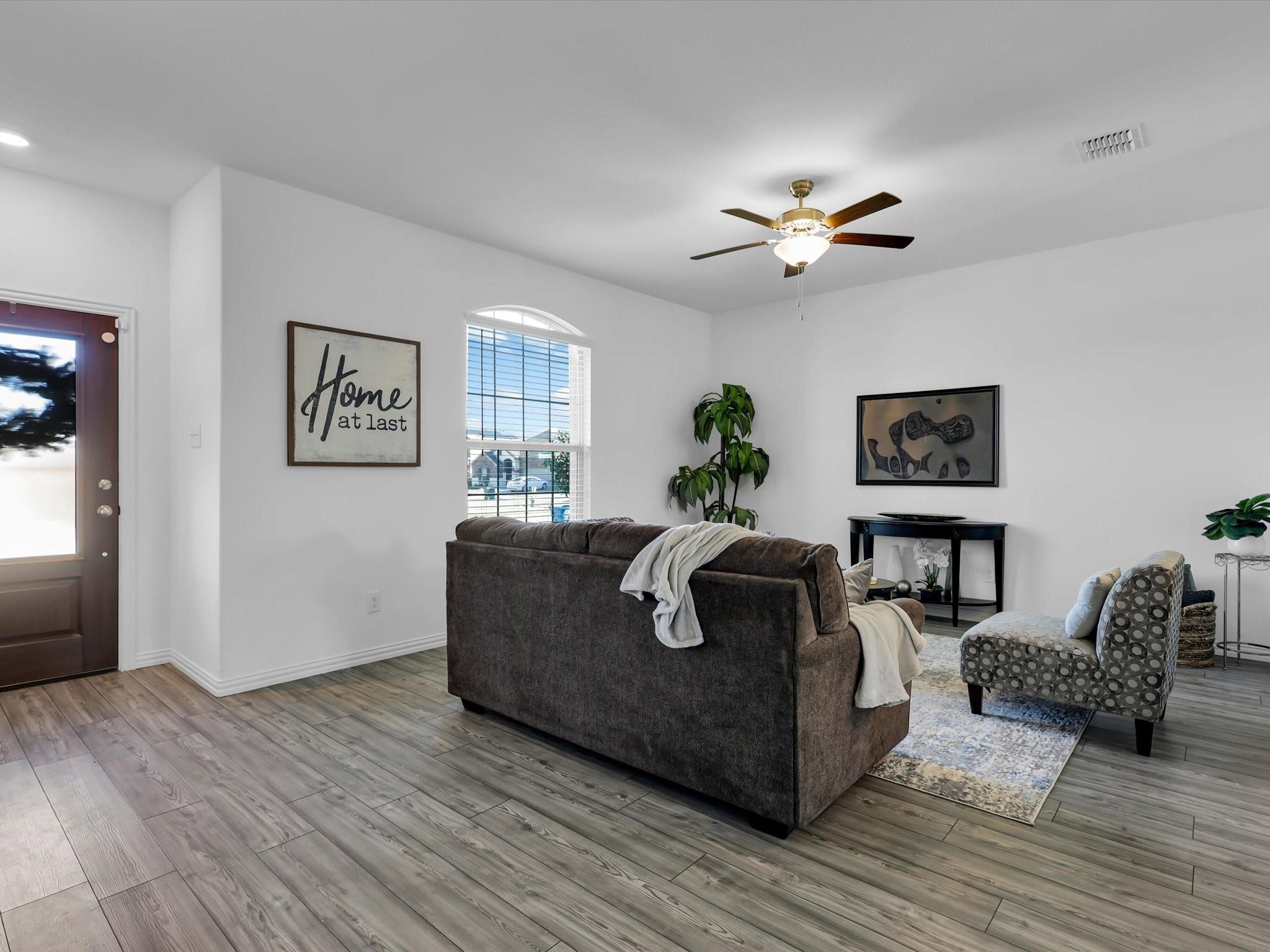 11616 Roaring Fork Trail Aubrey TX 76227