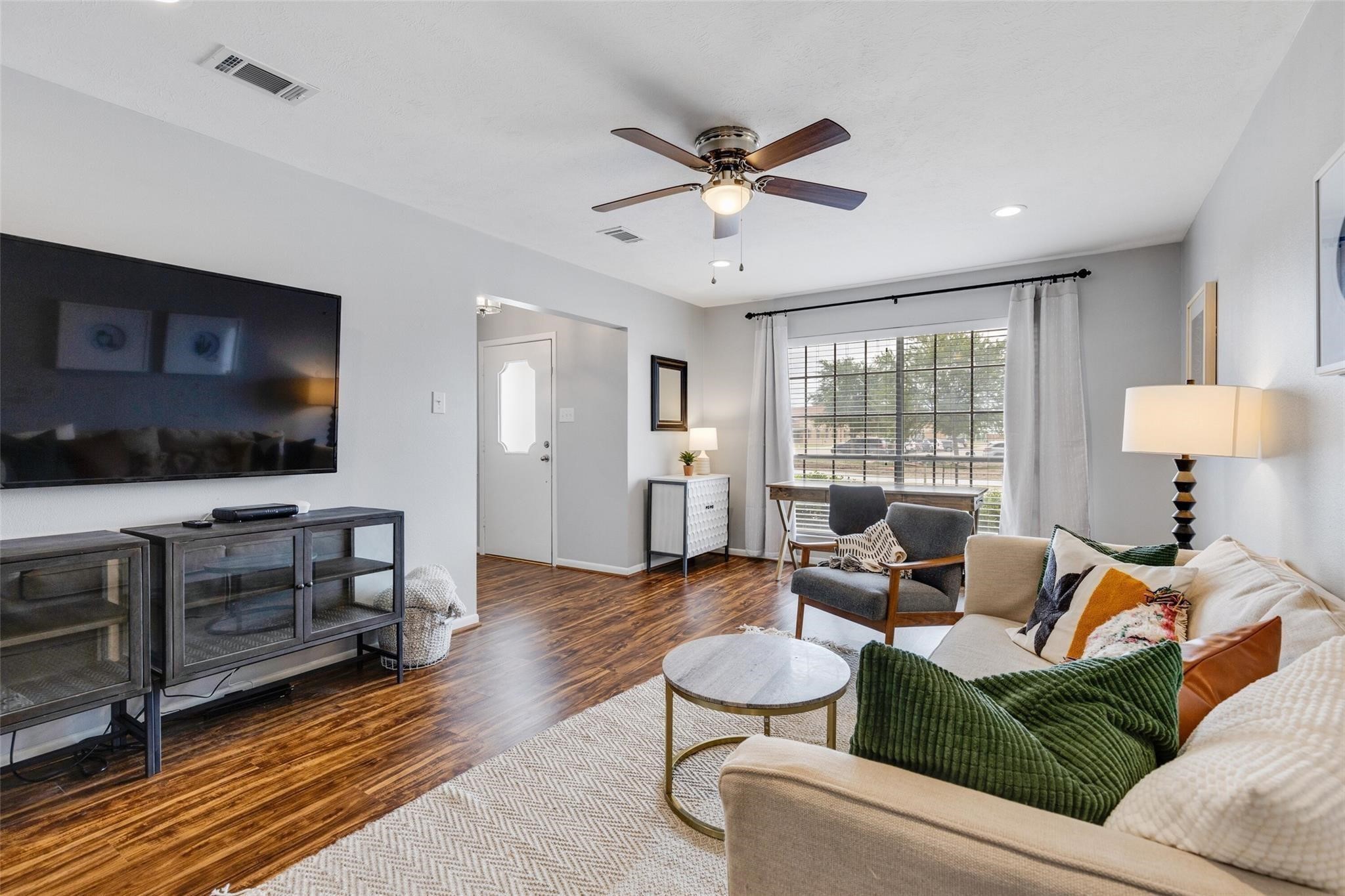 607 W Cedar Street Celina TX 75009
