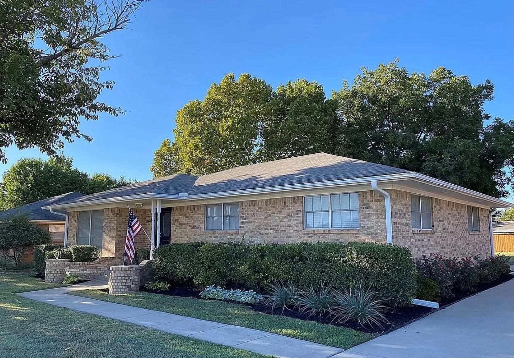 607 W Cedar Street Celina TX 75009