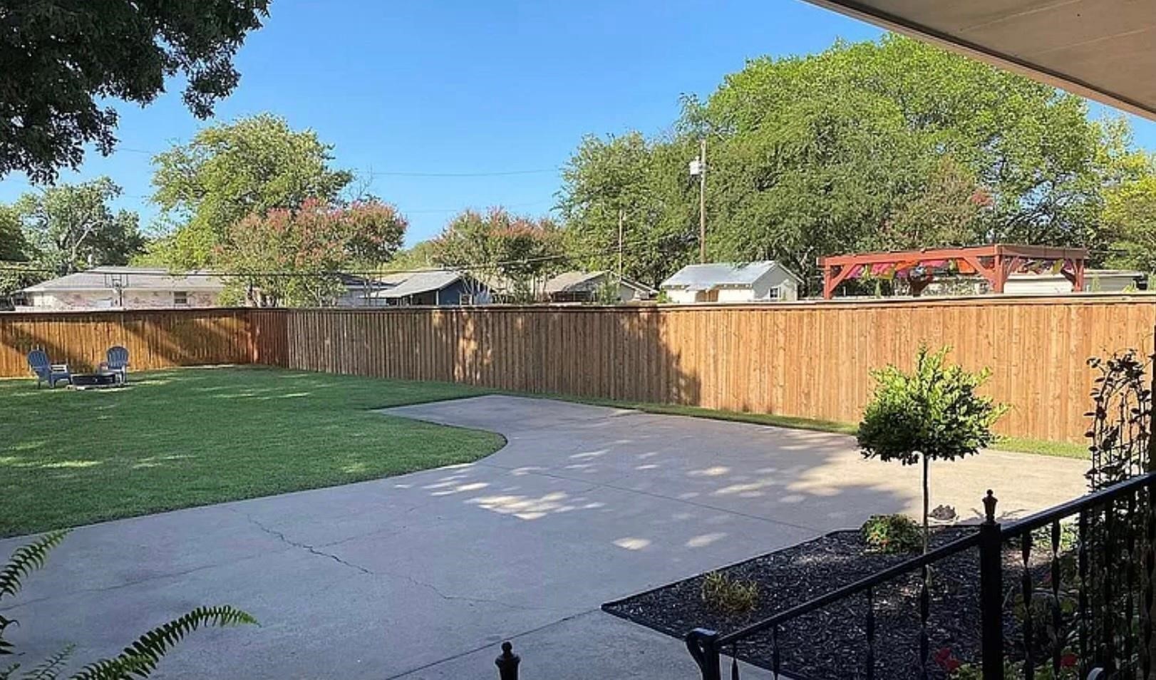 607 W Cedar Street Celina TX 75009