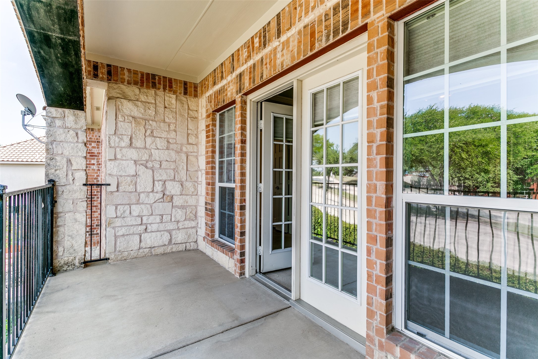 4472 Saint Andrews Boulevard Irving TX 75038