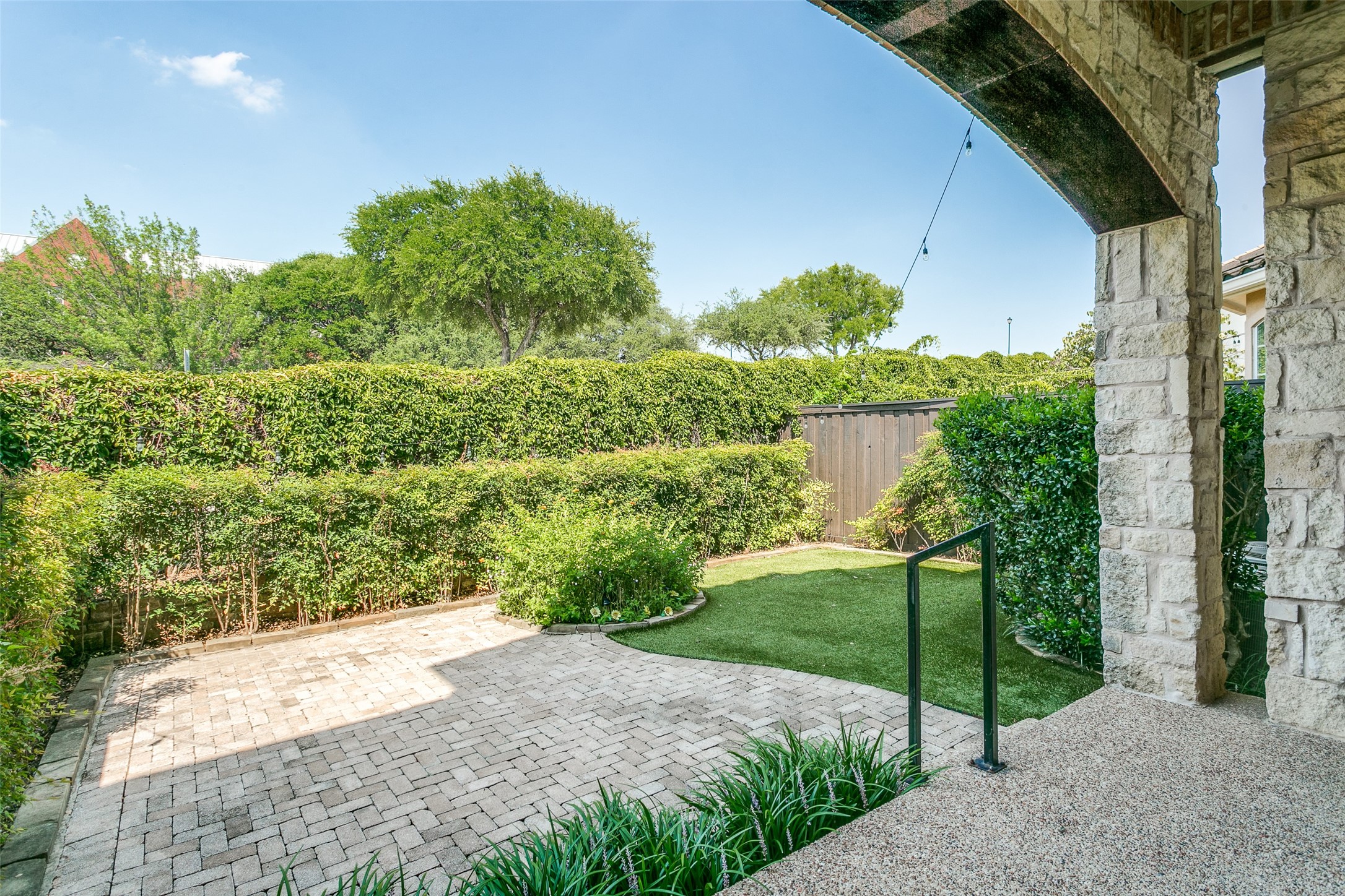4472 Saint Andrews Boulevard Irving TX 75038