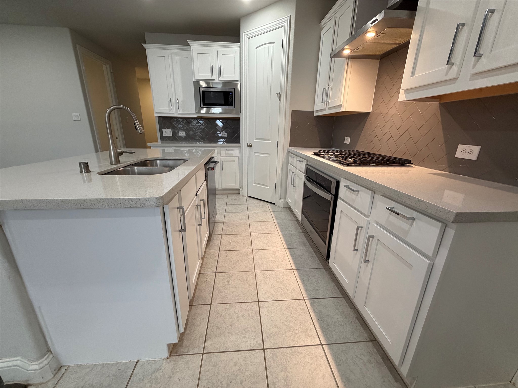 4721 Cash Drive Carrollton TX 75010
