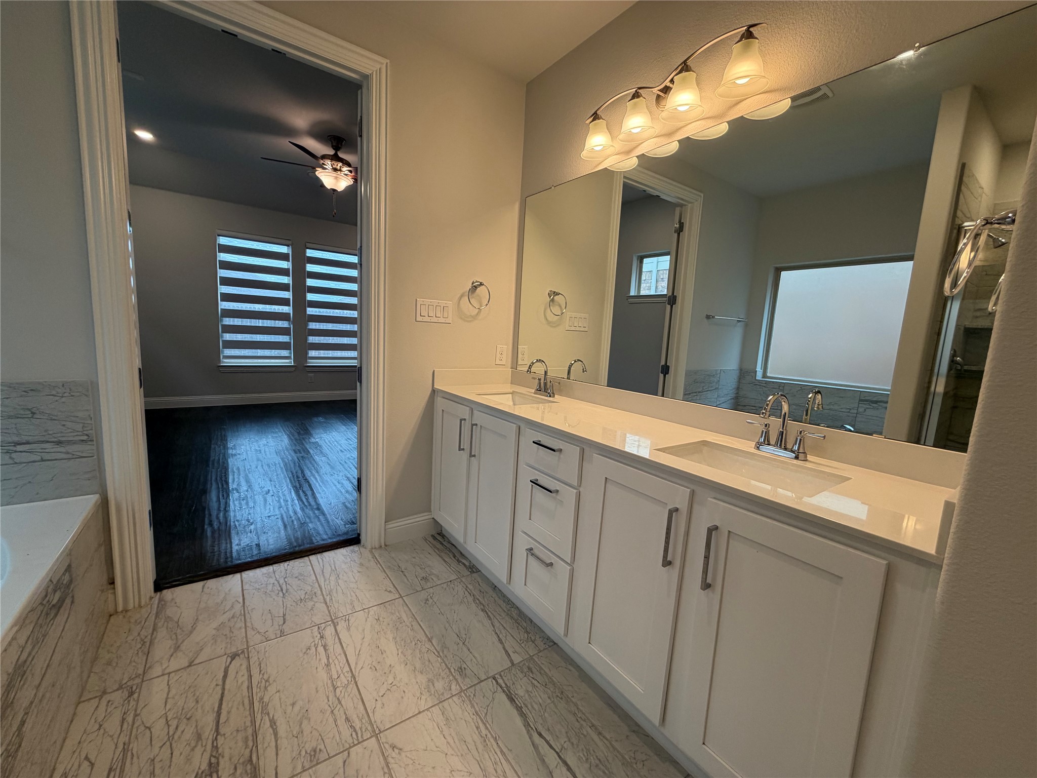4721 Cash Drive Carrollton TX 75010