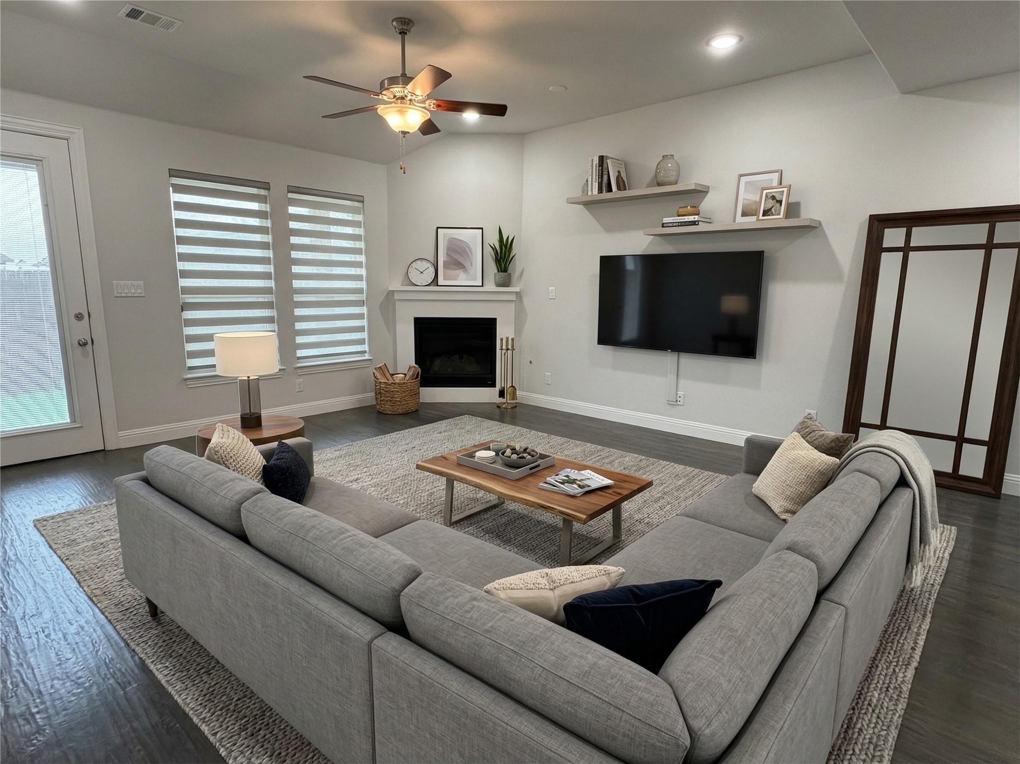 4721 Cash Drive Carrollton TX 75010