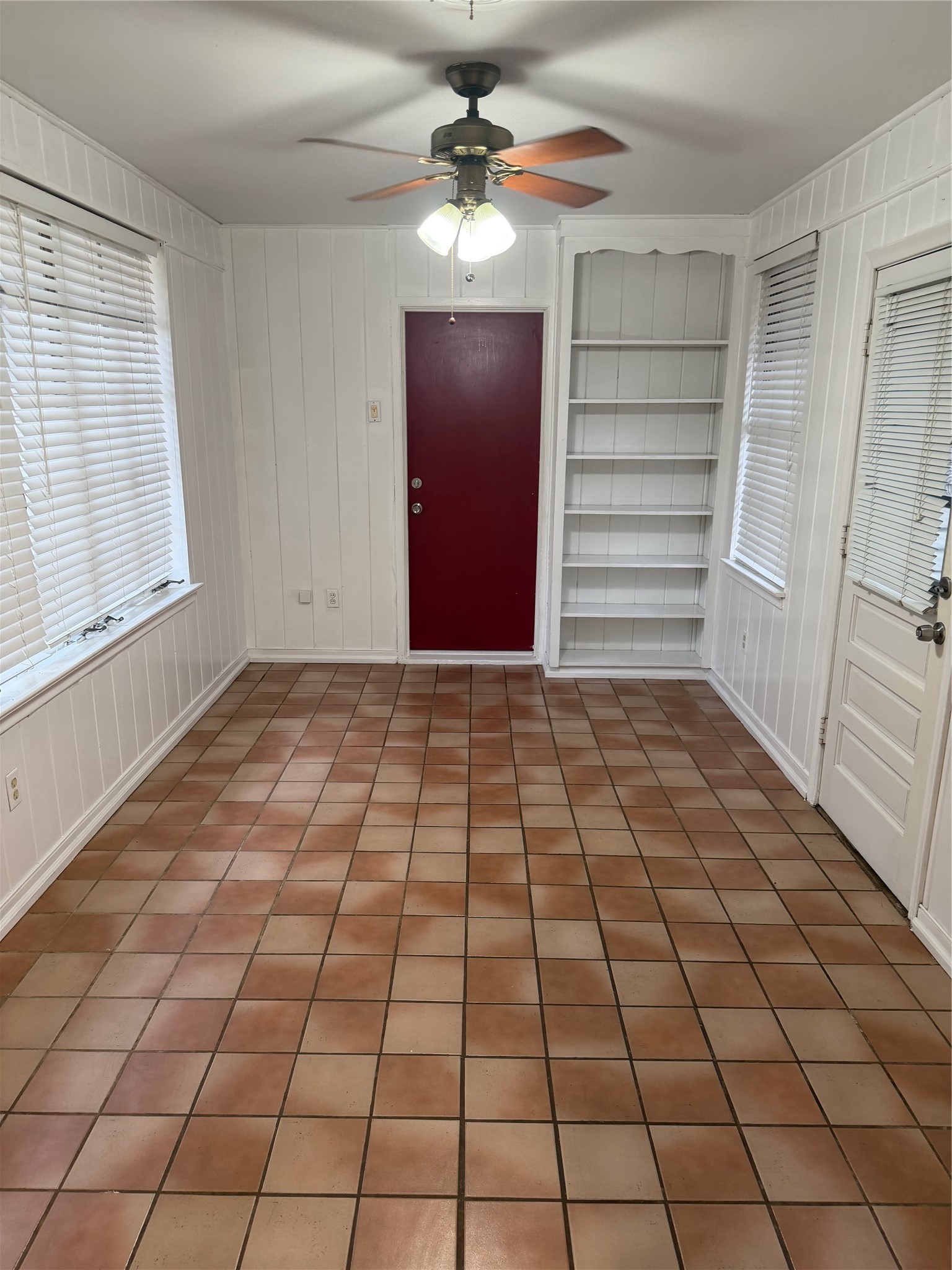 10205 San Juan Avenue Dallas TX 75228
