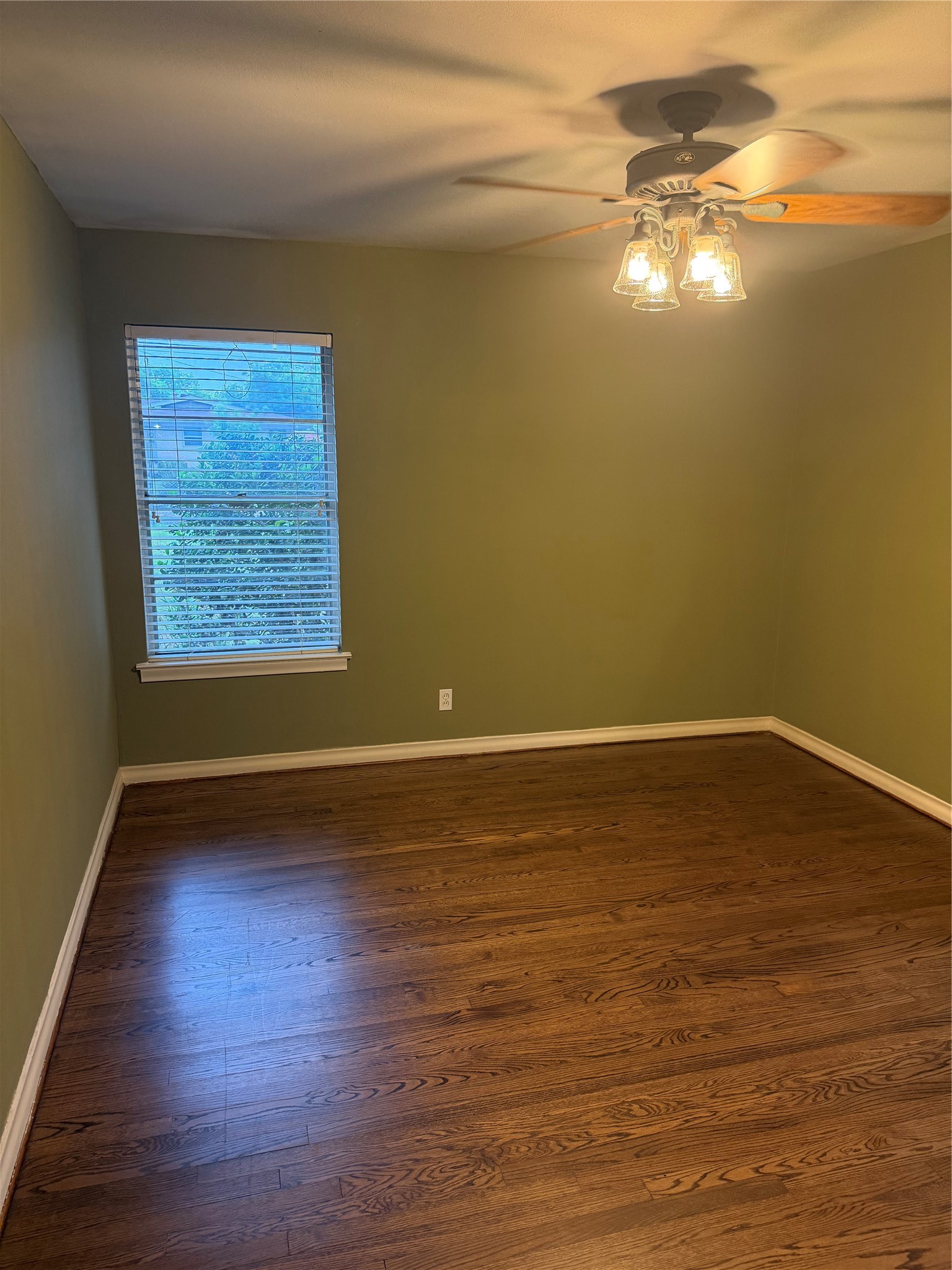 10205 San Juan Avenue Dallas TX 75228
