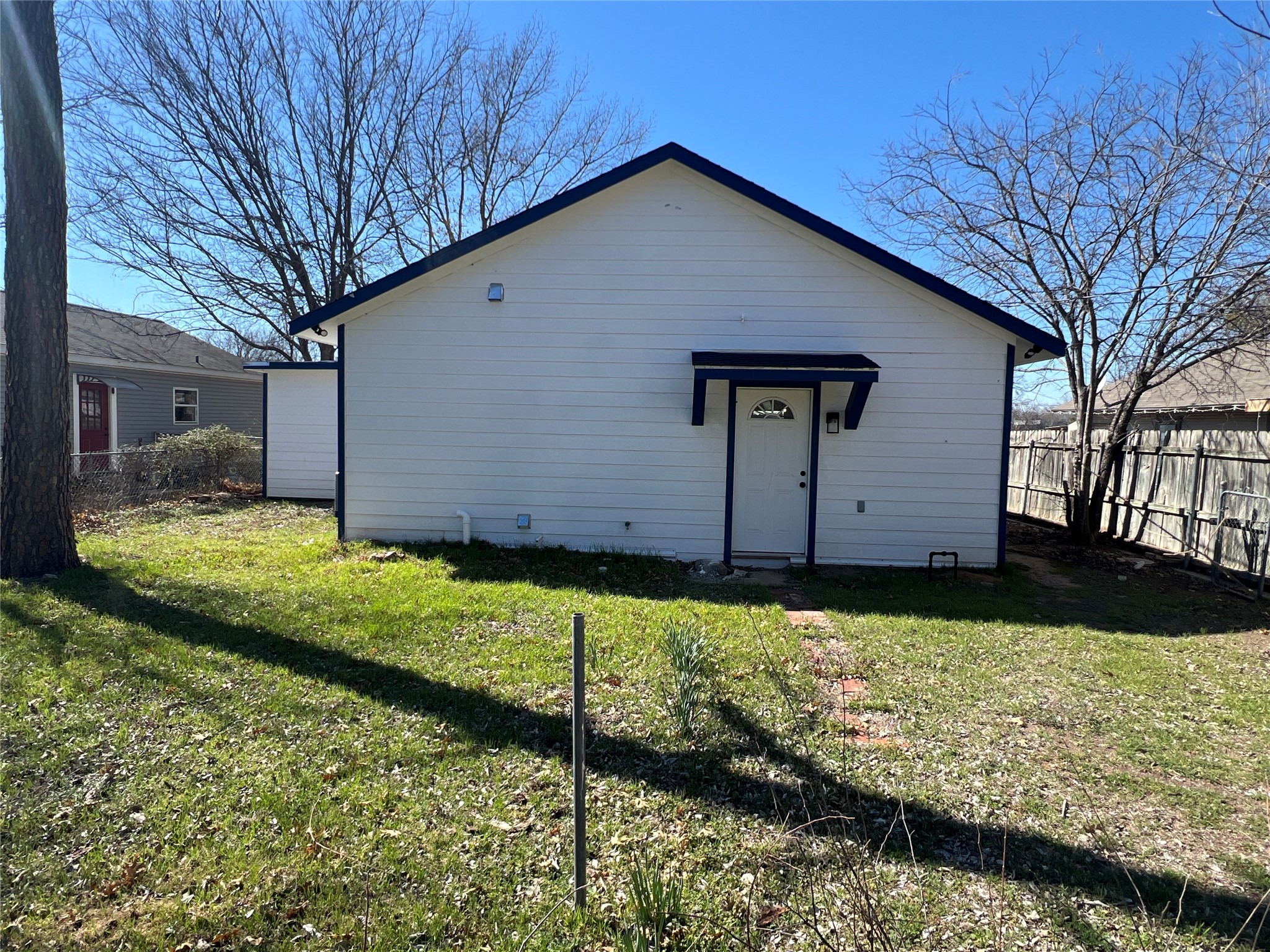 825 Texas Street Graham TX 76450