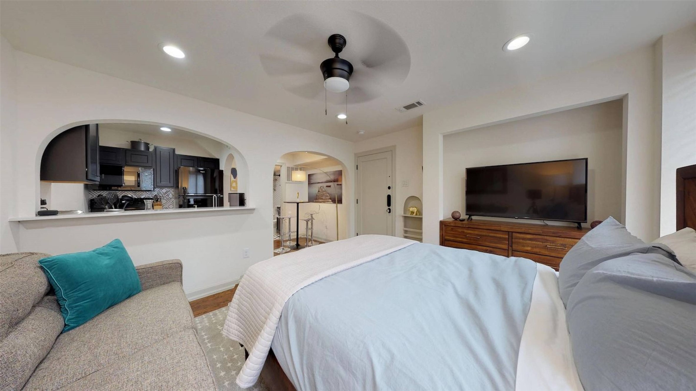 5506 Miller Avenue Dallas TX 75206