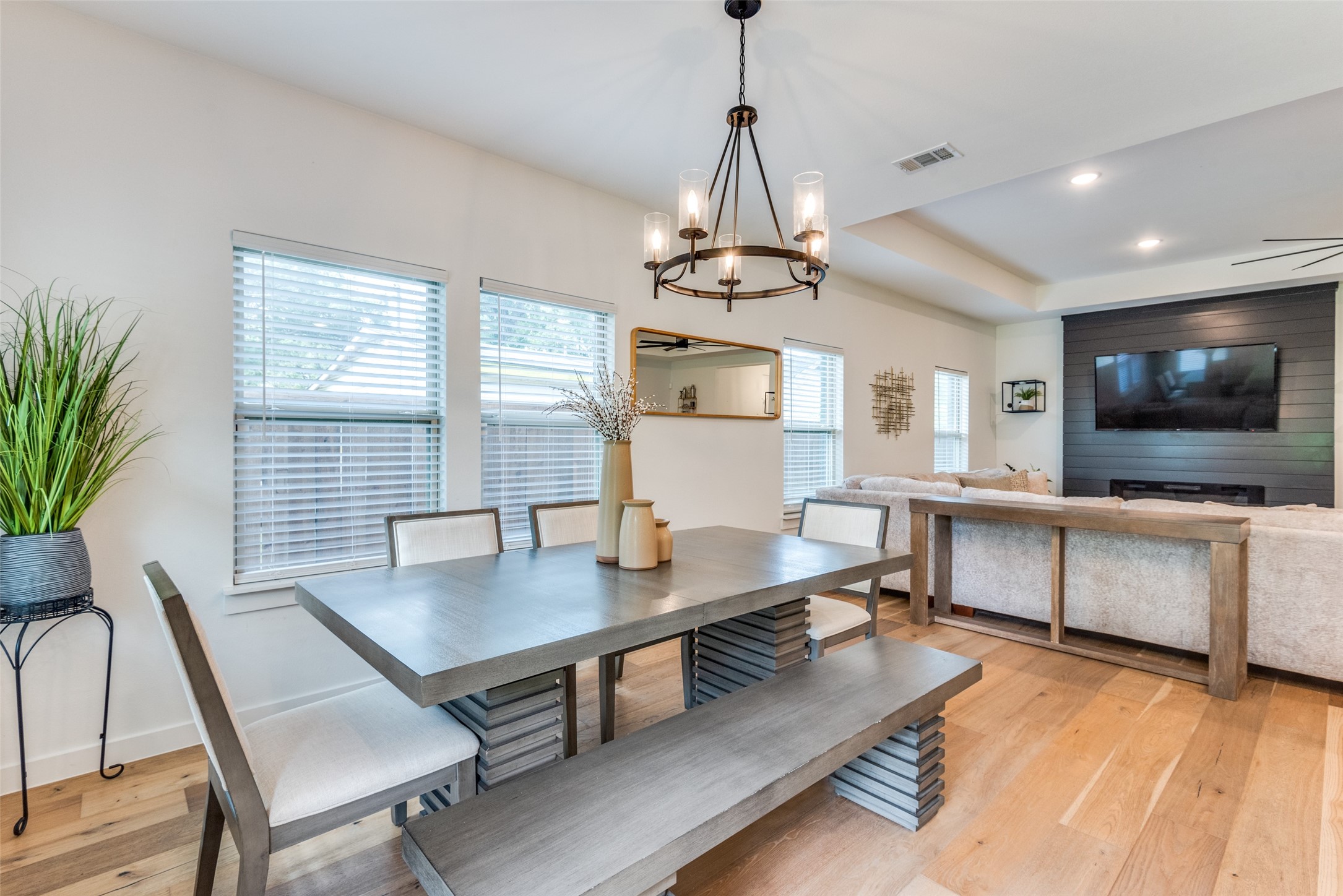 2830 S Marsalis Avenue Dallas TX 75216