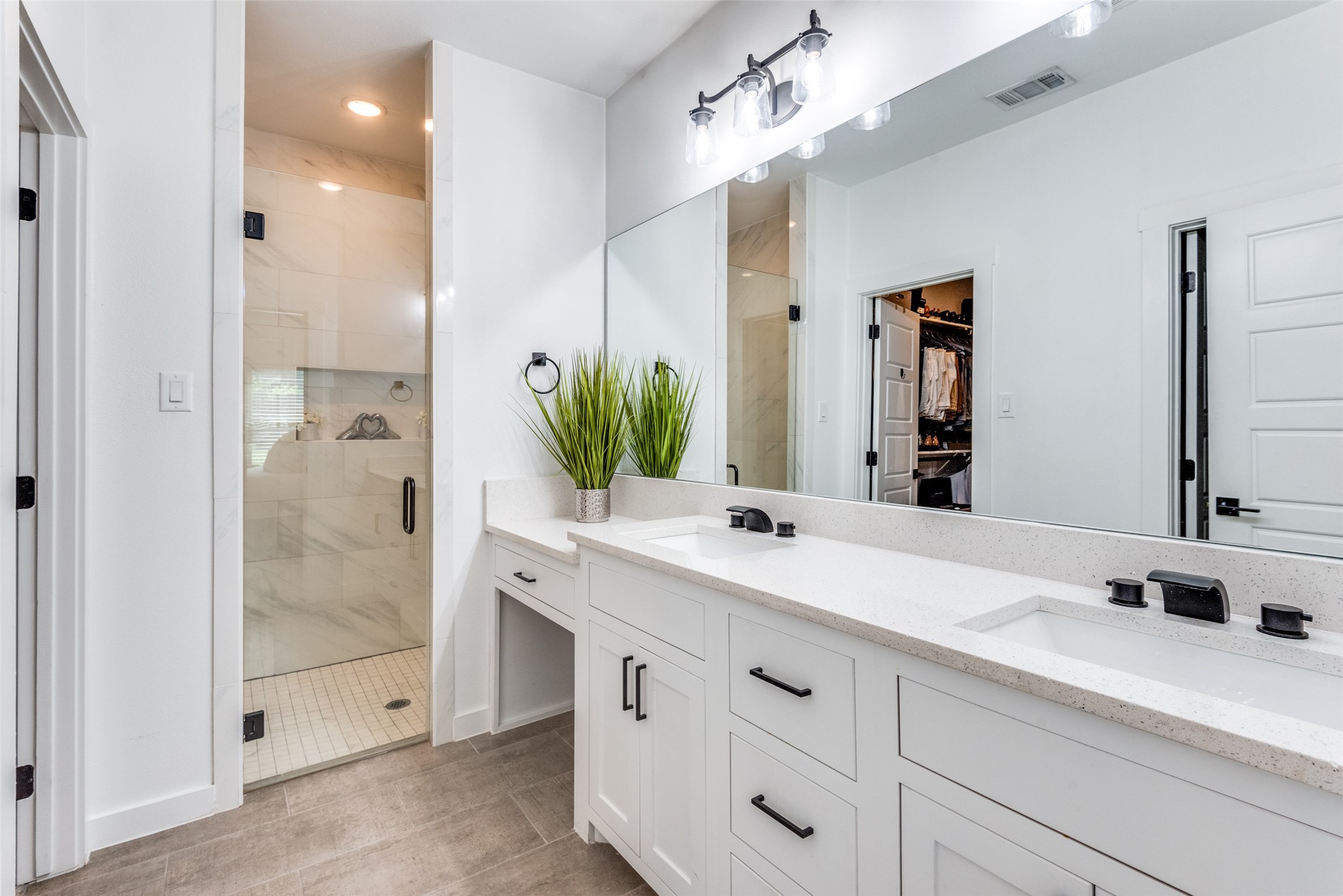 2830 S Marsalis Avenue Dallas TX 75216