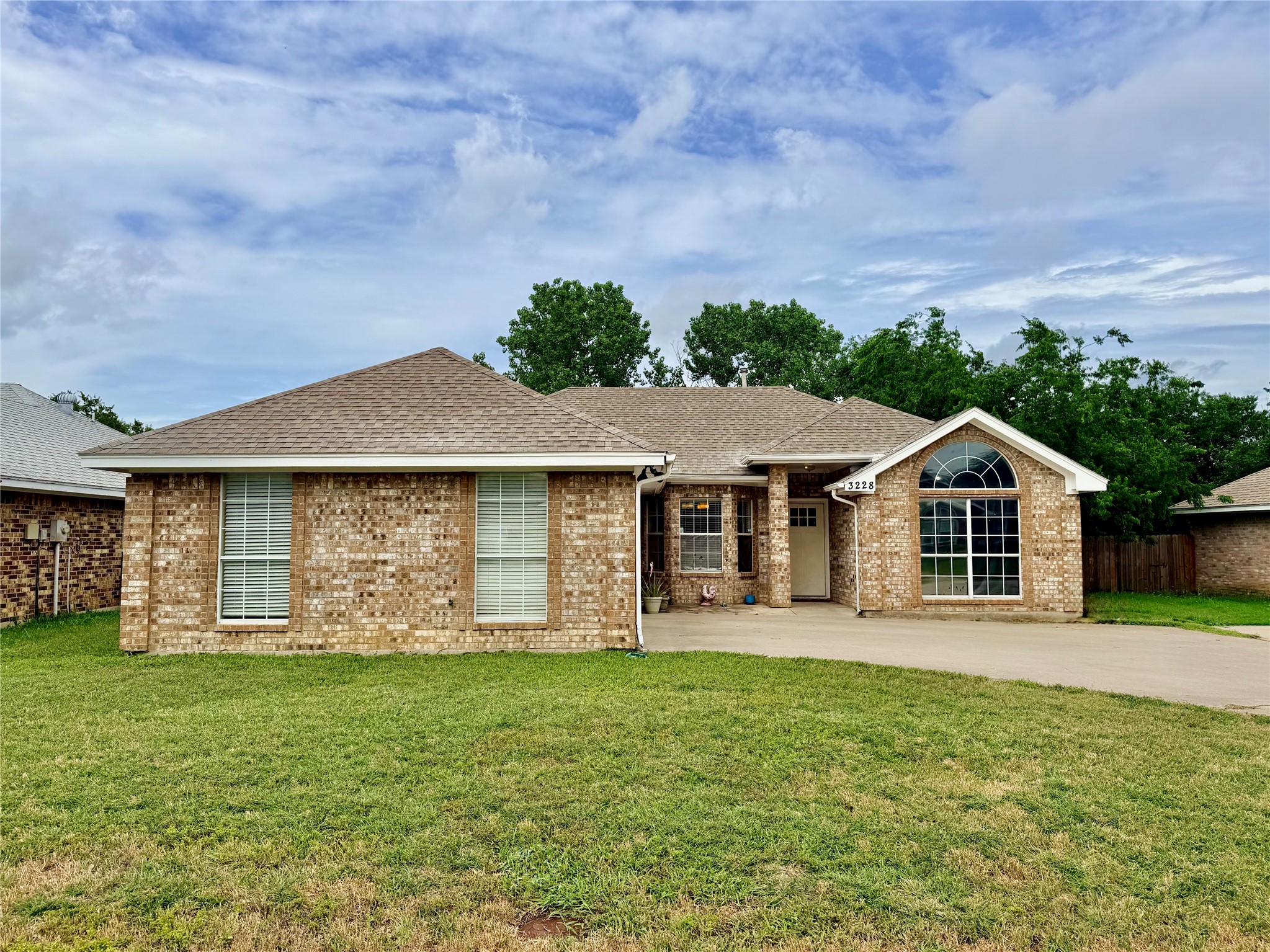 3228 N Bell Avenue Denton TX 76207