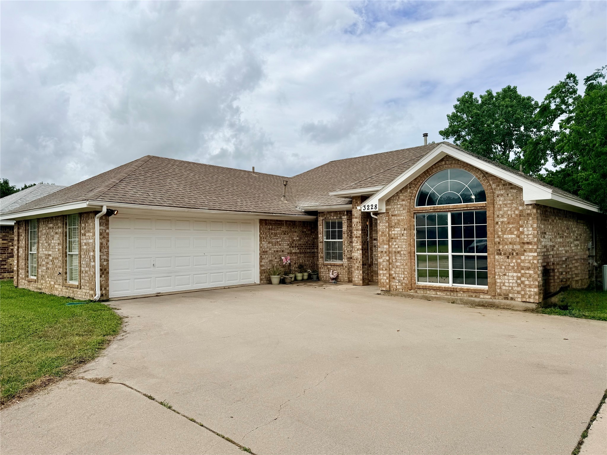 3228 N Bell Avenue Denton TX 76207