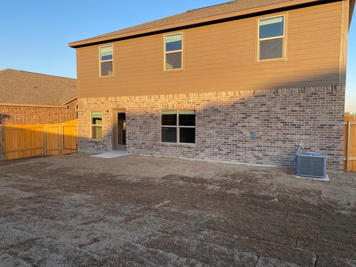 200 Lake Ridge Princeton TX 75407